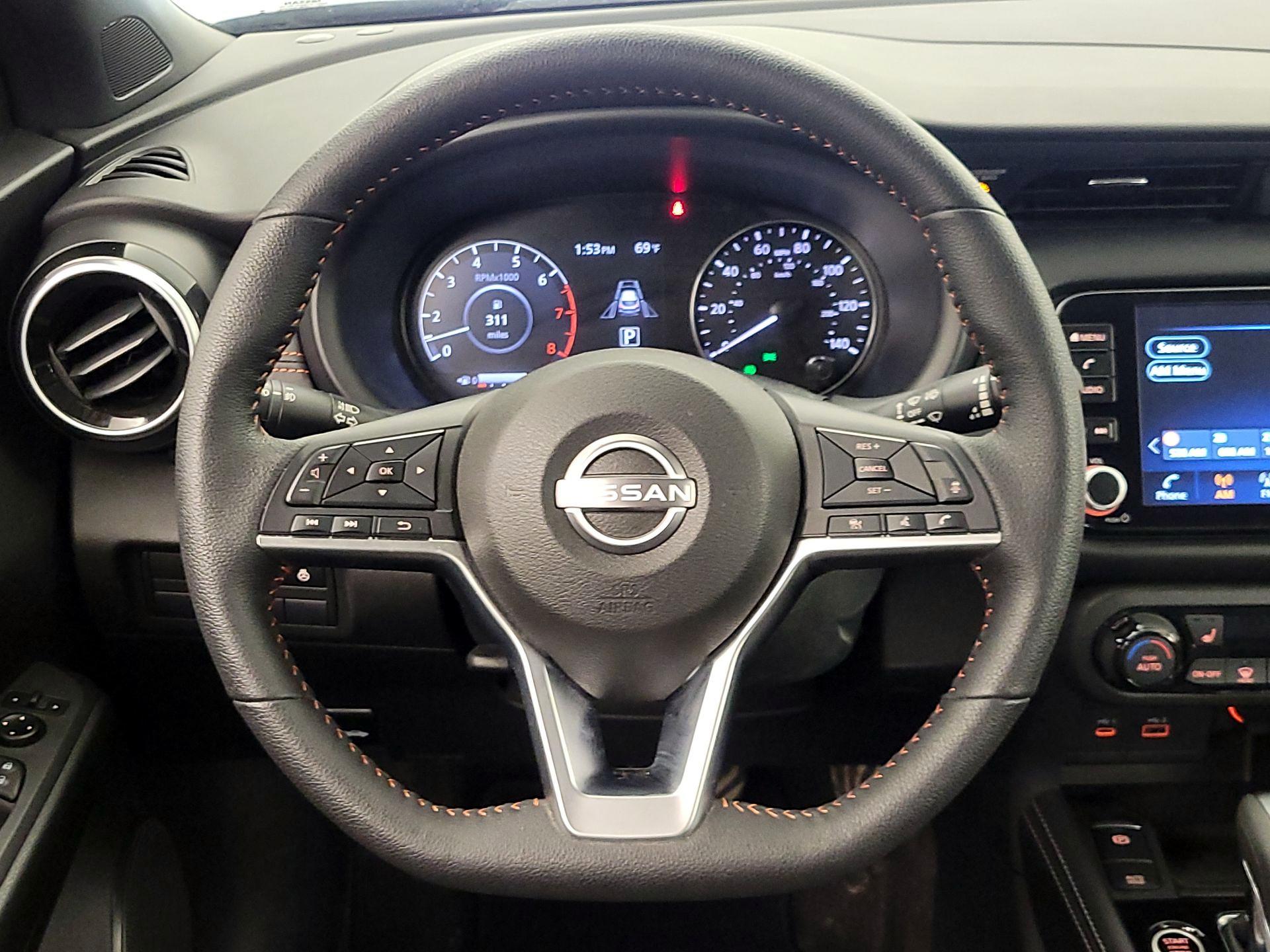 Thumbnail: 2024 Nissan Kicks - 10