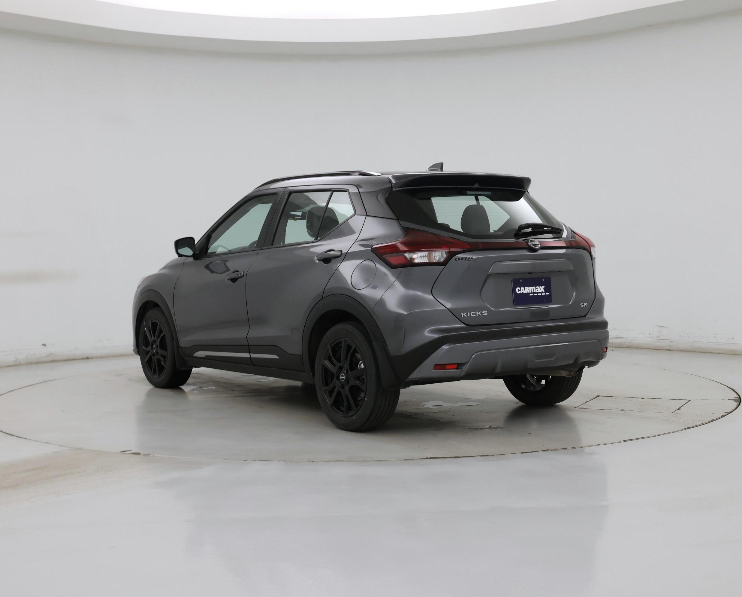 Thumbnail: 2024 Nissan Kicks - 2