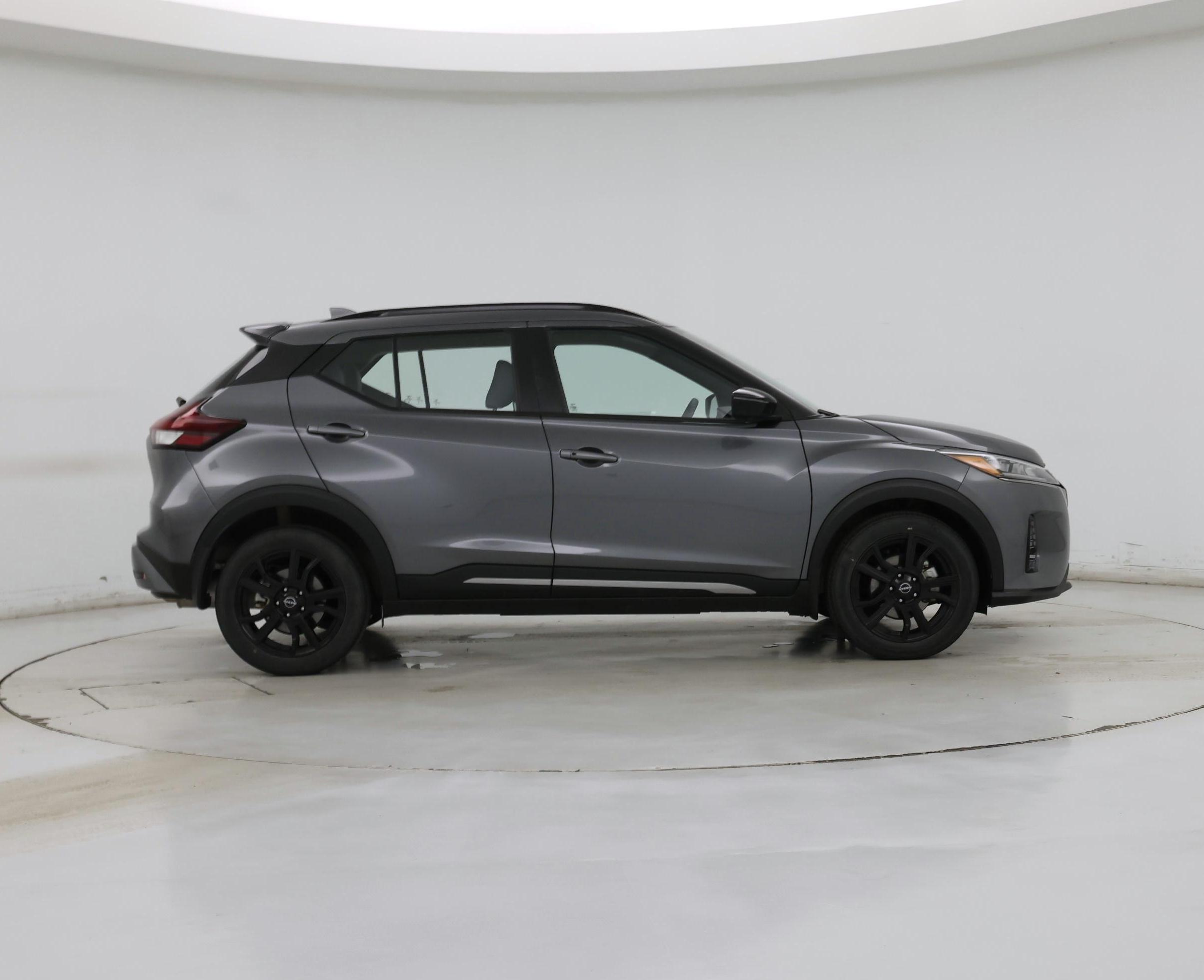 Thumbnail: 2024 Nissan Kicks - 7