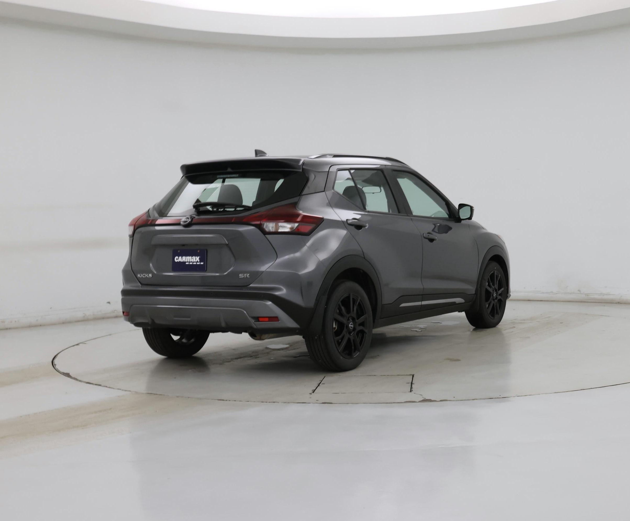 Thumbnail: 2024 Nissan Kicks - 8