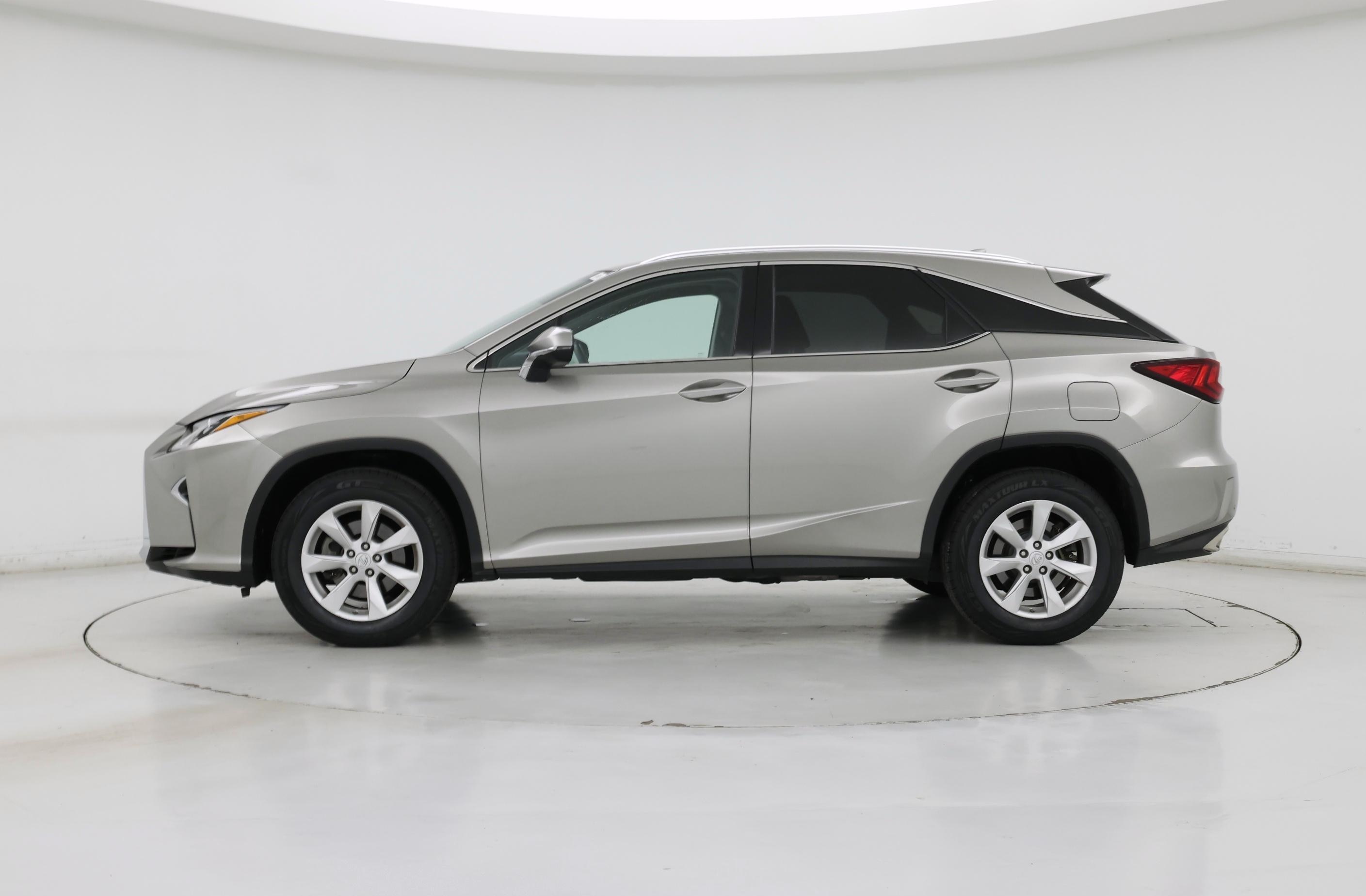 Thumbnail: 2017 Lexus RX - 3
