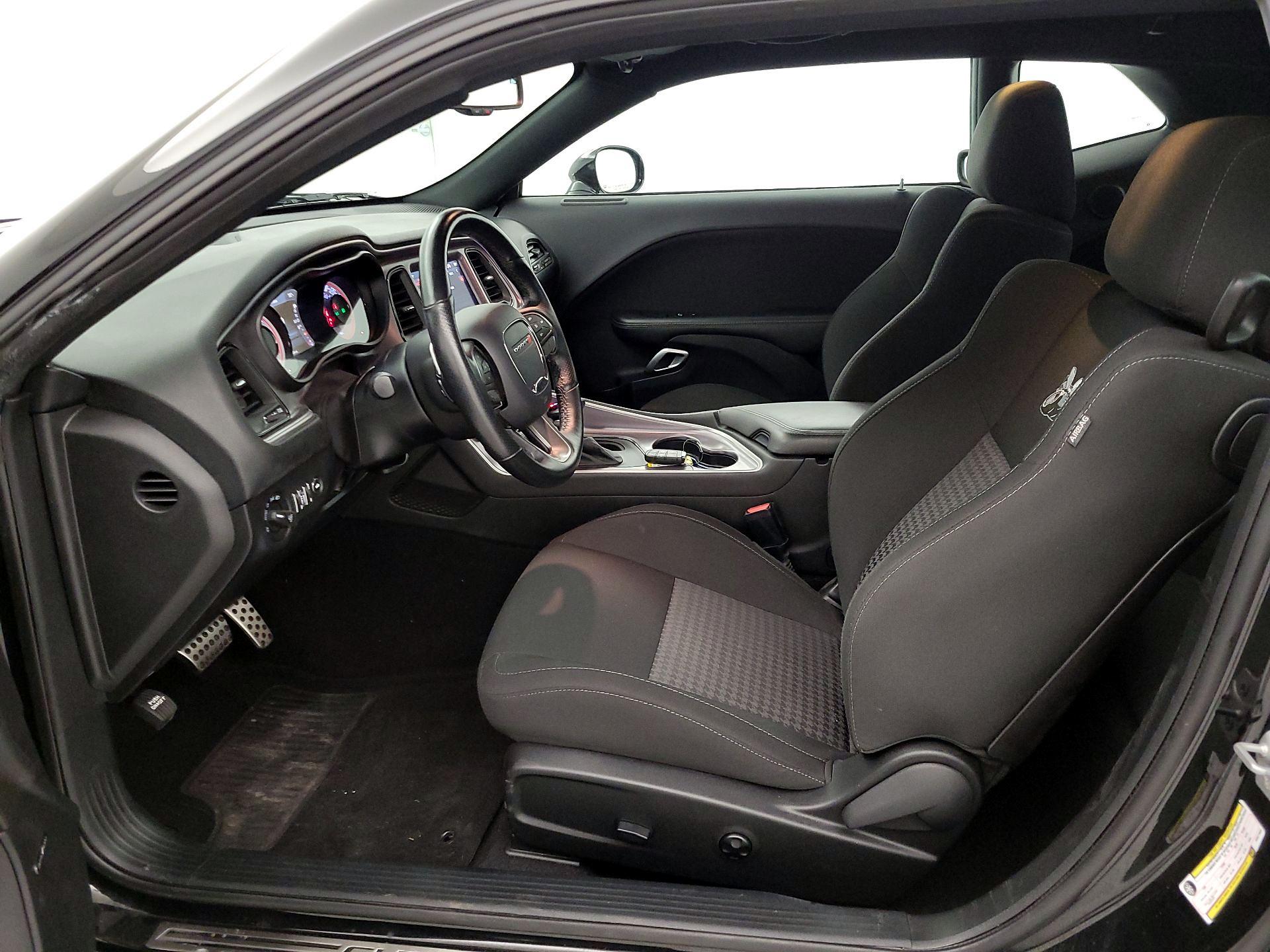 Thumbnail: 2019 Dodge Challenger - 11