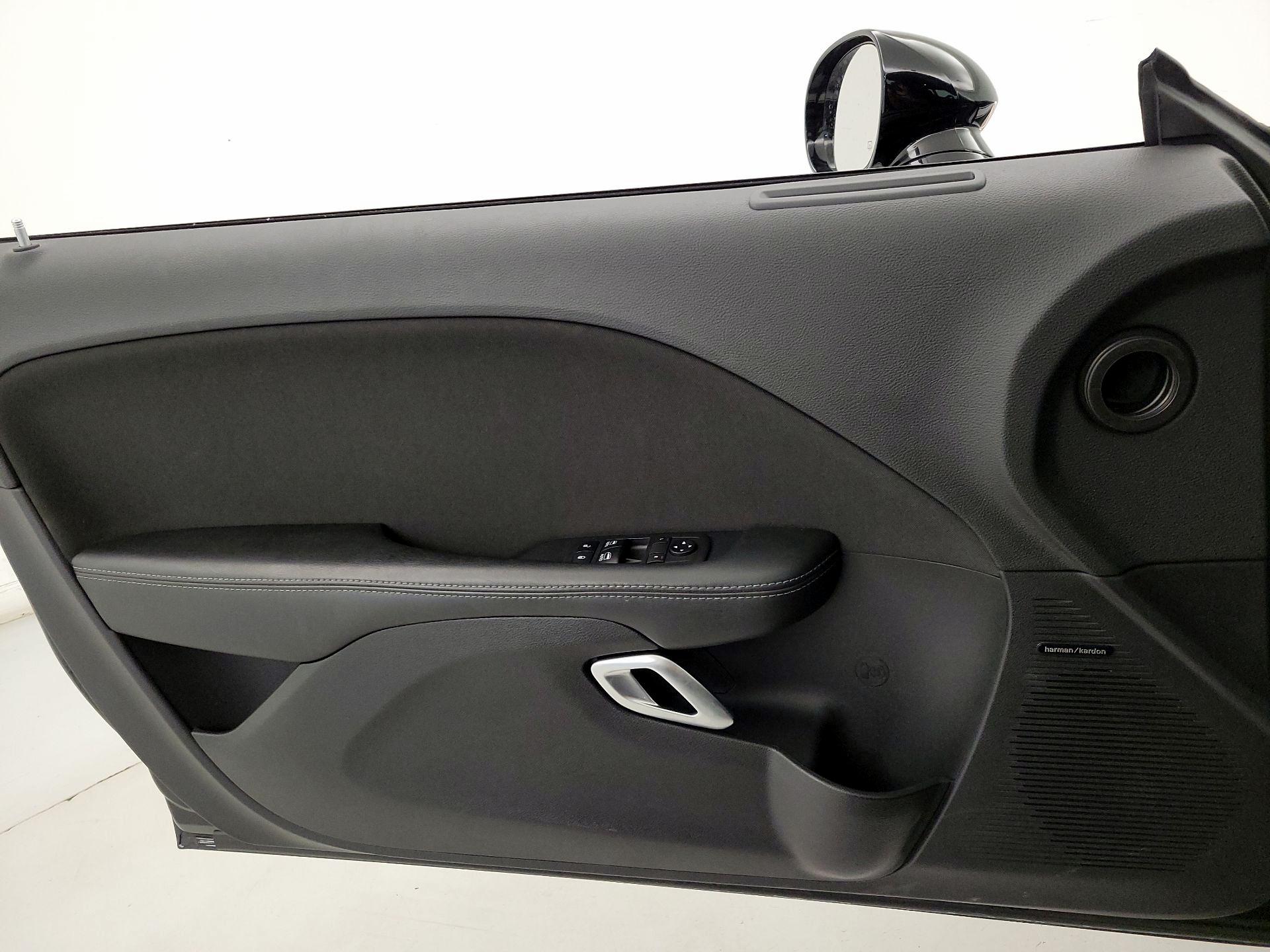 Thumbnail: 2019 Dodge Challenger - 12