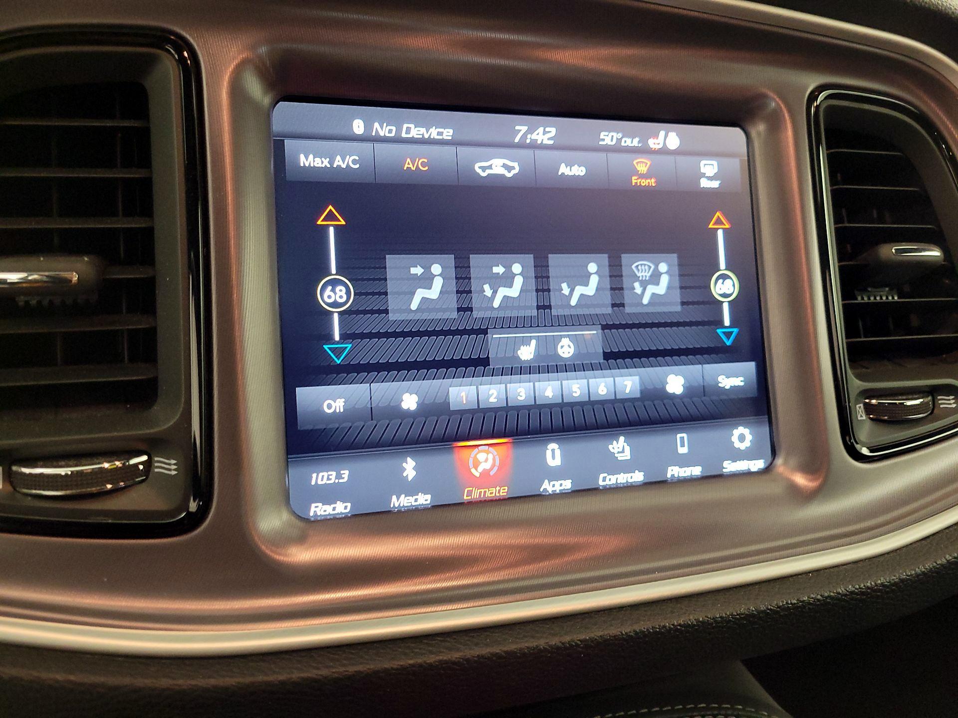 Thumbnail: 2019 Dodge Challenger - 16