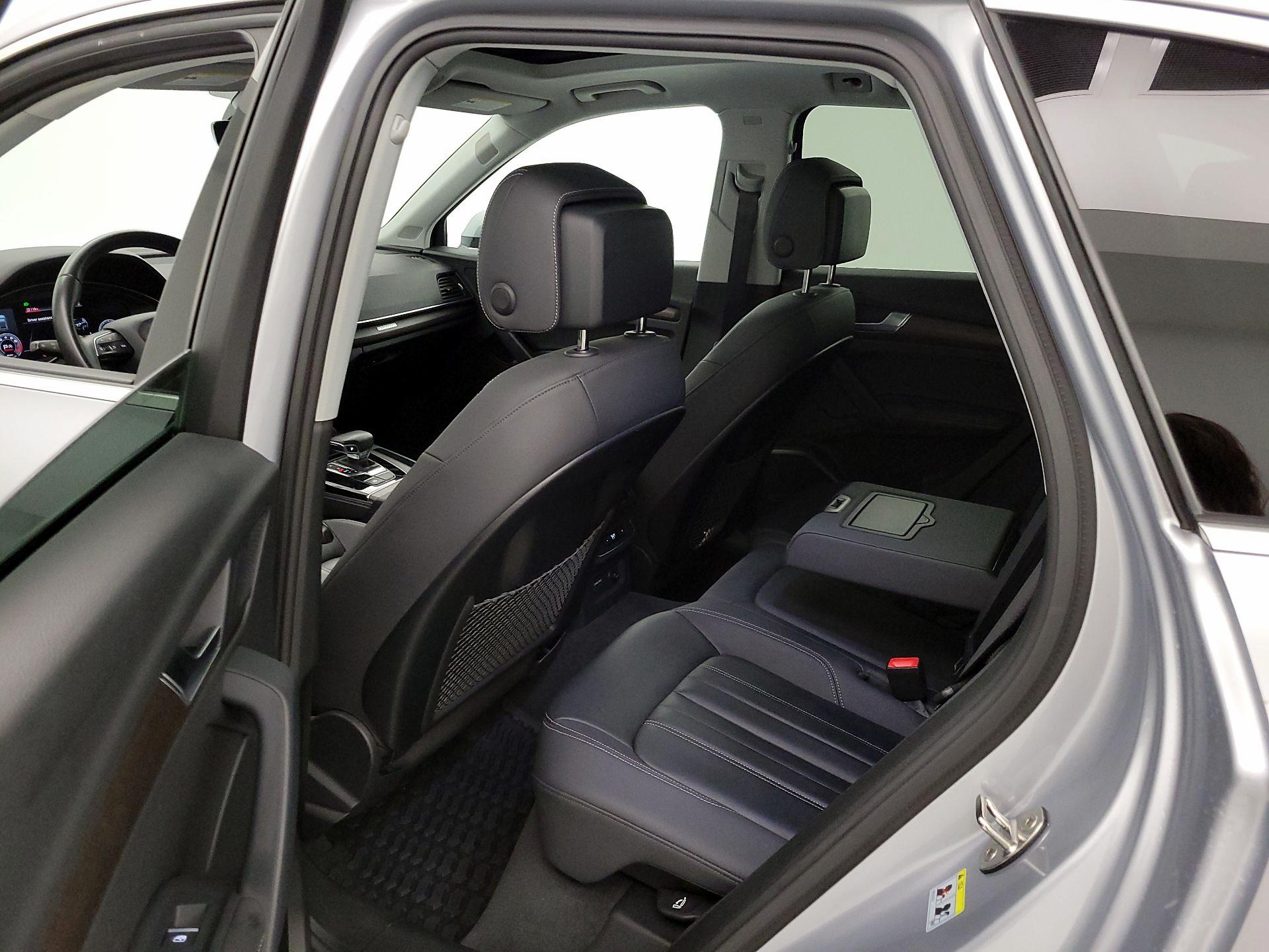 Thumbnail: 2022 Audi Q5 - 20