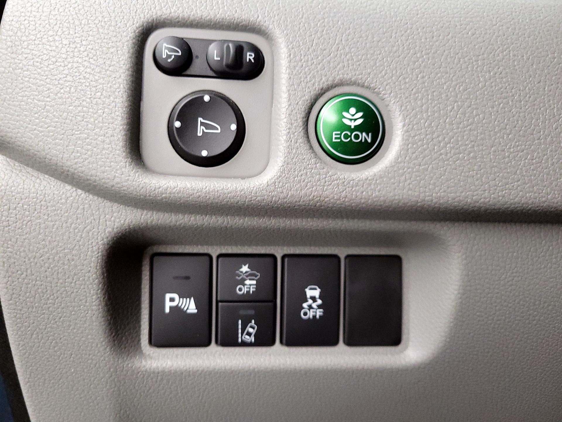 Thumbnail: 2021 Honda Pilot - 13