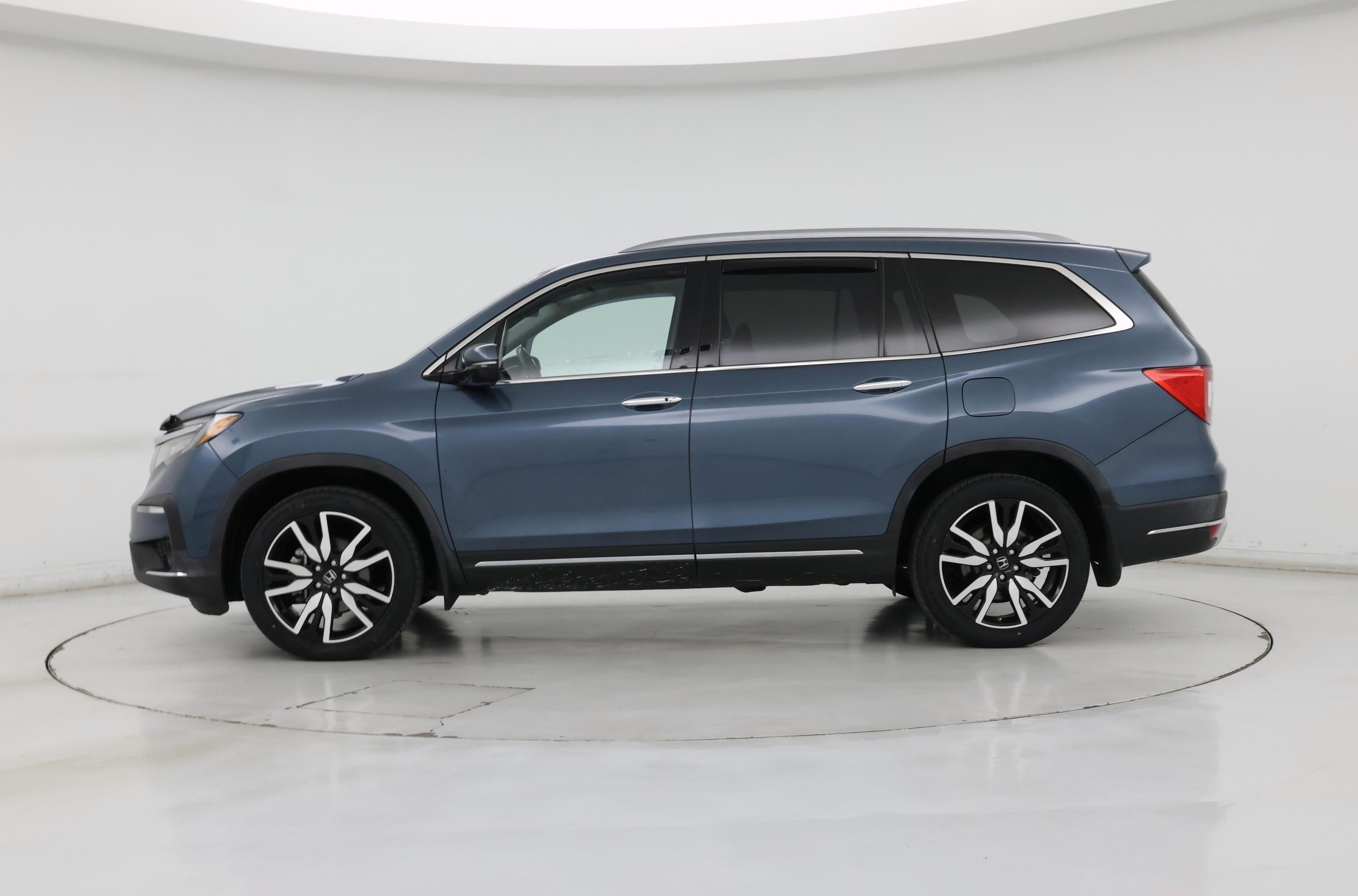 Thumbnail: 2021 Honda Pilot - 3