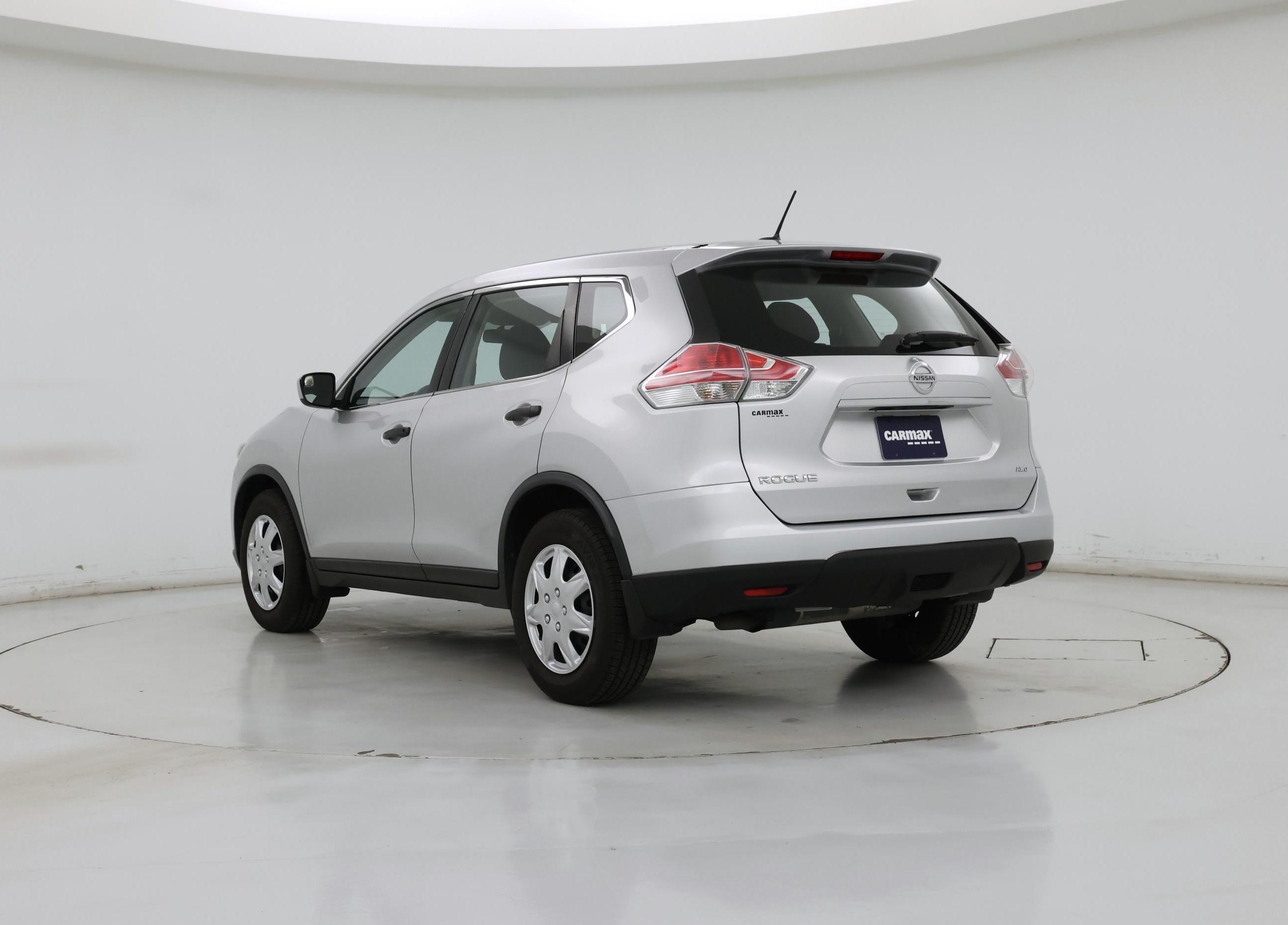 Thumbnail: 2016 Nissan Rogue - 2