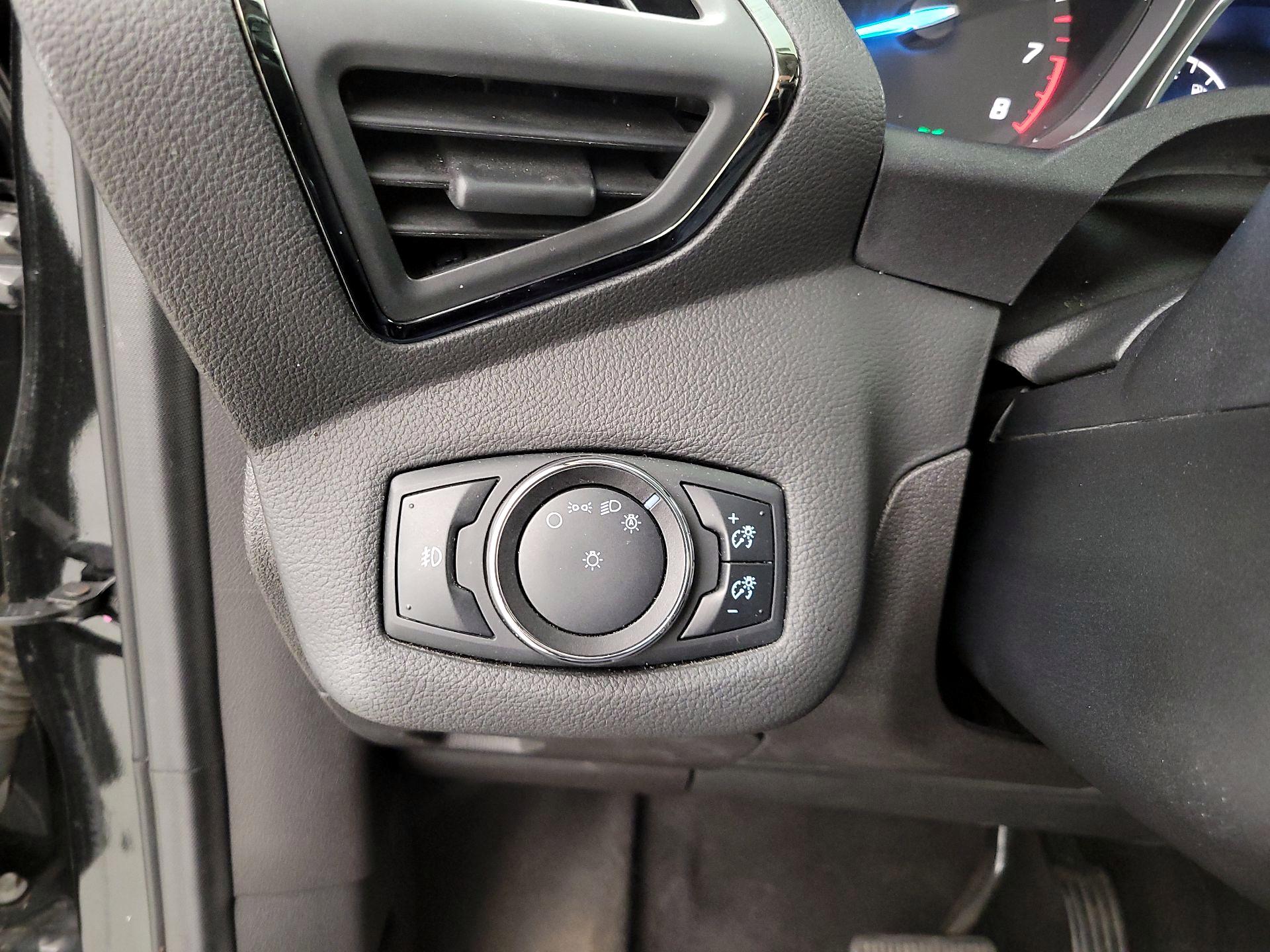 Thumbnail: 2014 Ford Escape - 13