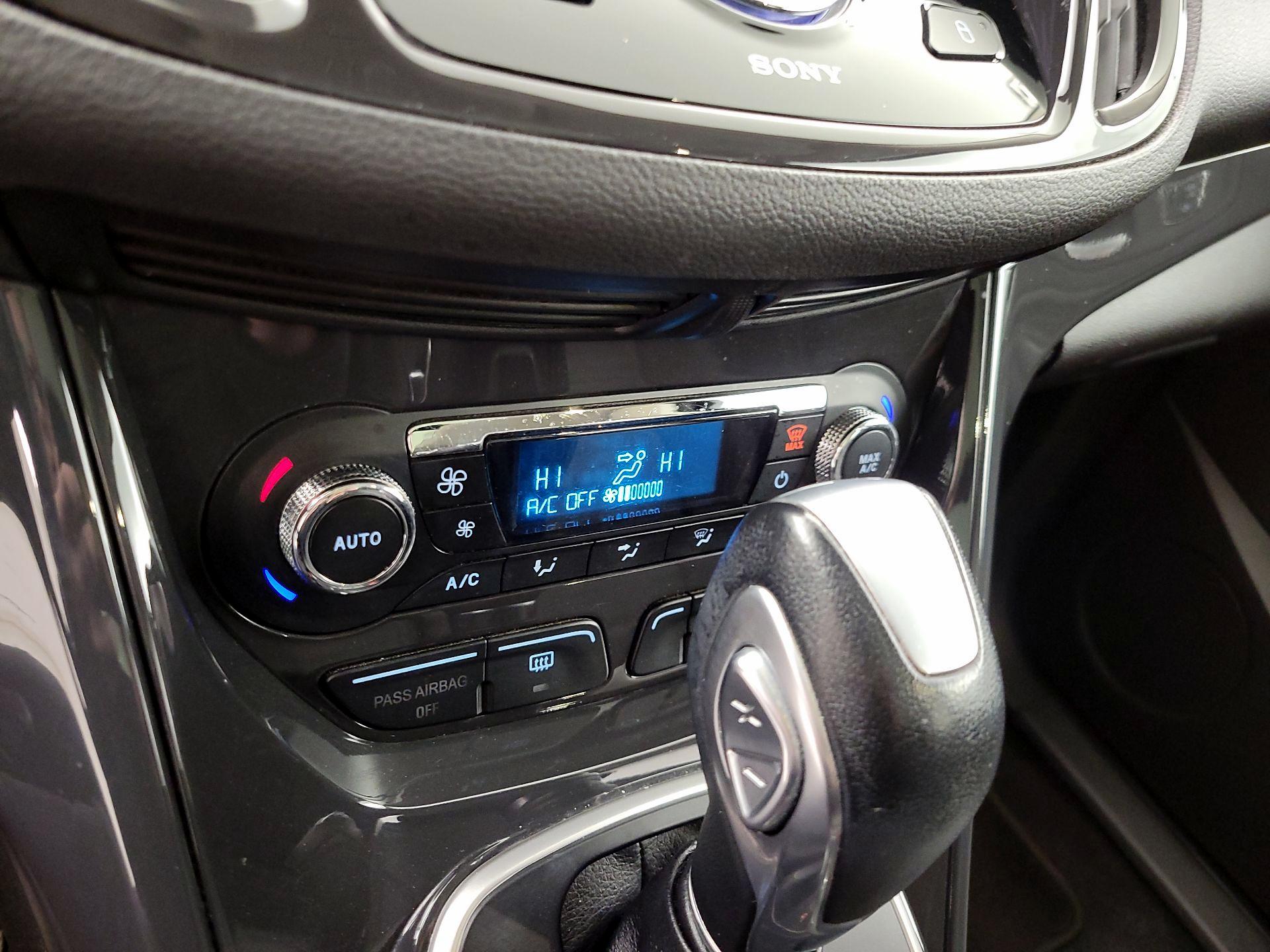 Thumbnail: 2014 Ford Escape - 16