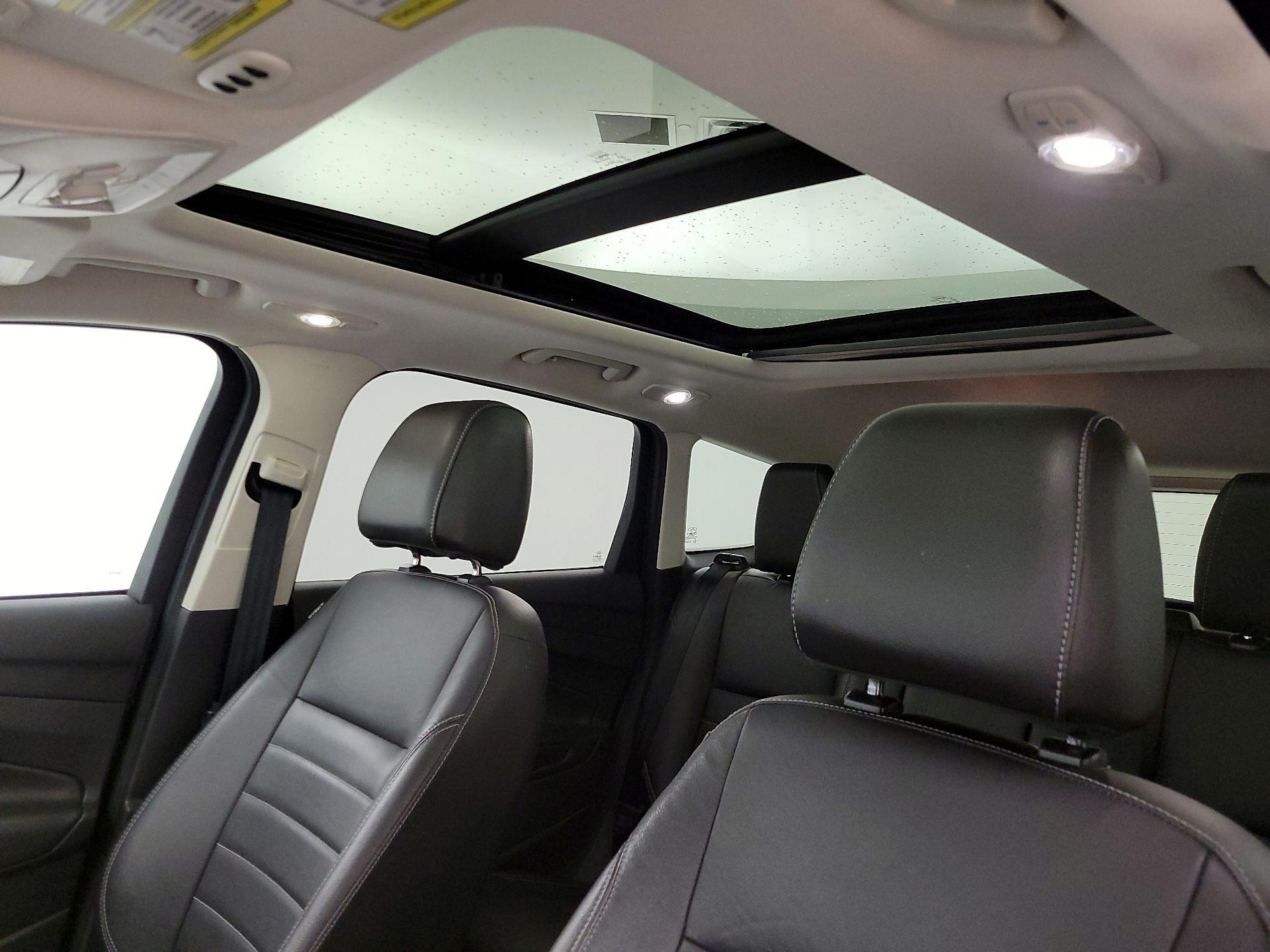 Thumbnail: 2014 Ford Escape - 19