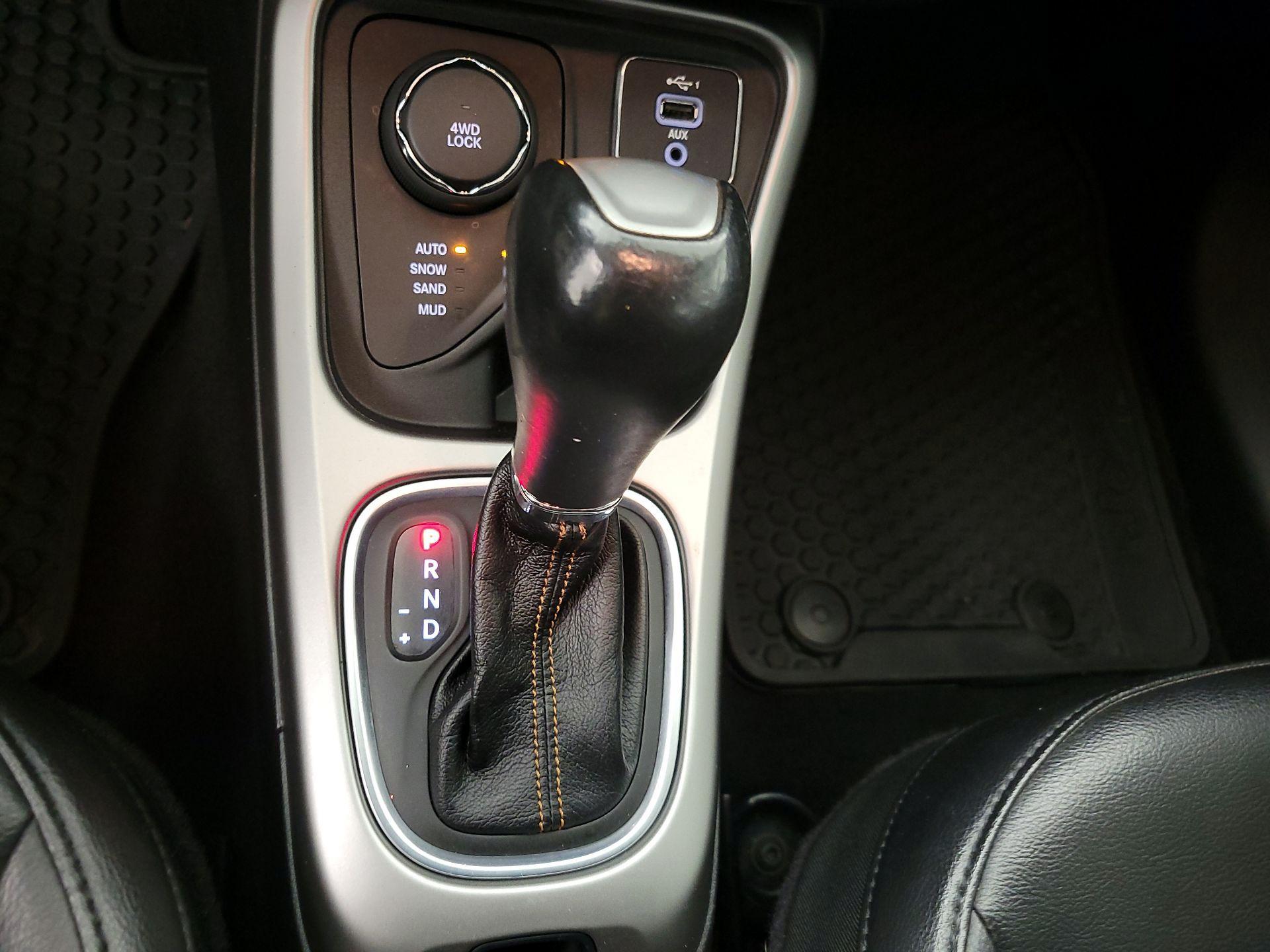 Thumbnail: 2019 Jeep Compass - 17