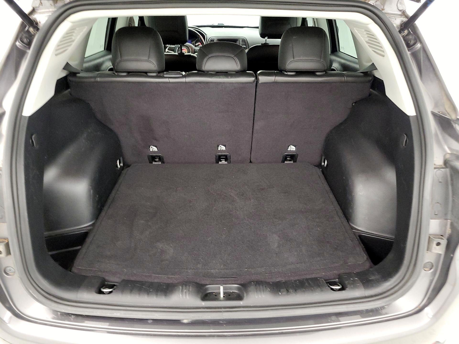 Thumbnail: 2019 Jeep Compass - 20