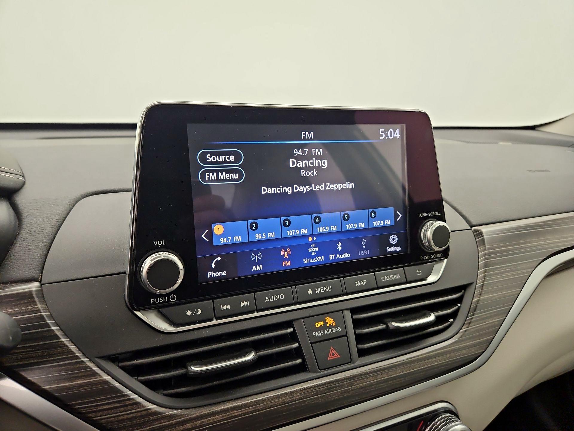 Thumbnail: 2022 Nissan Altima - 15