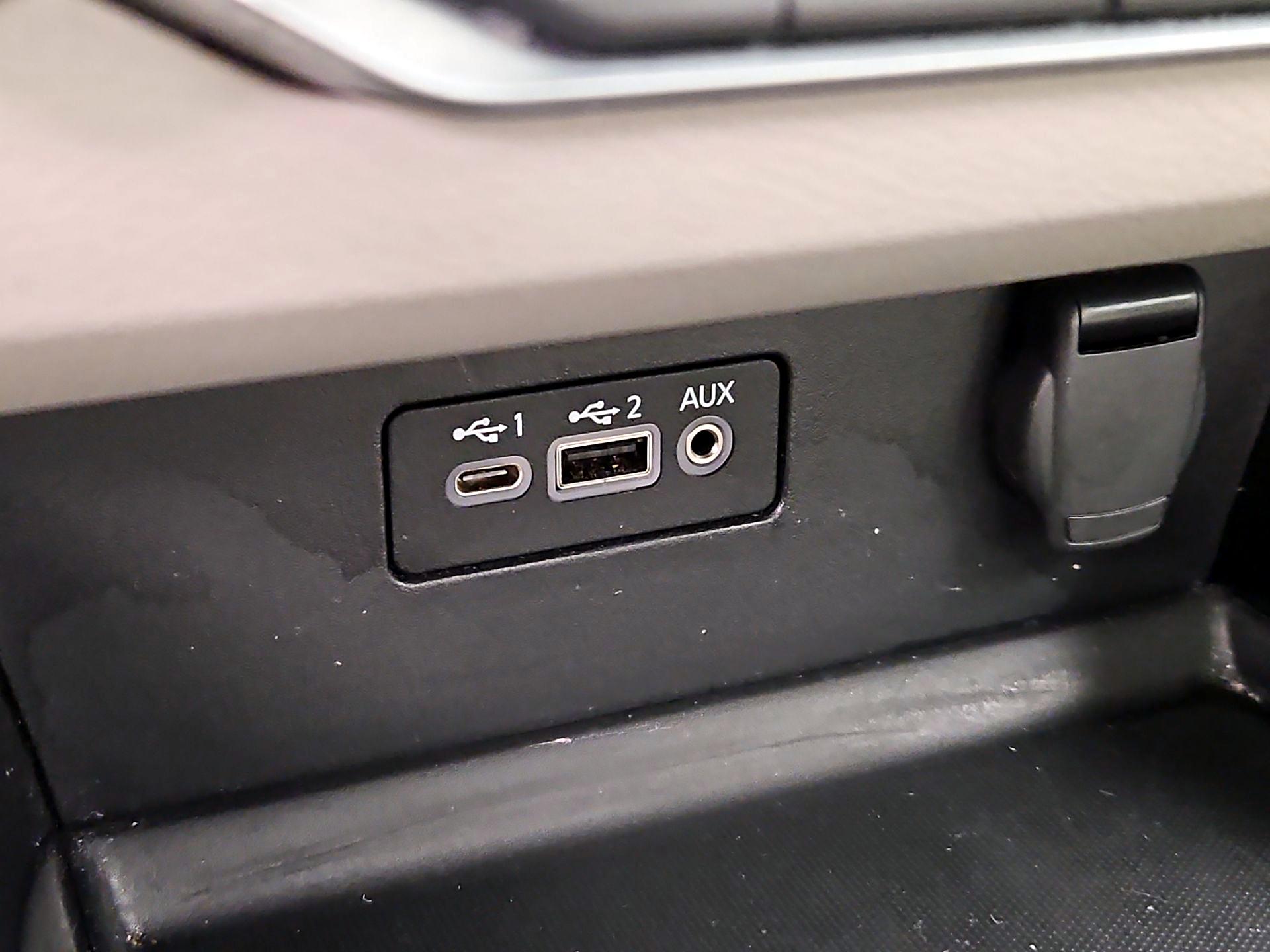 Thumbnail: 2022 Nissan Altima - 18