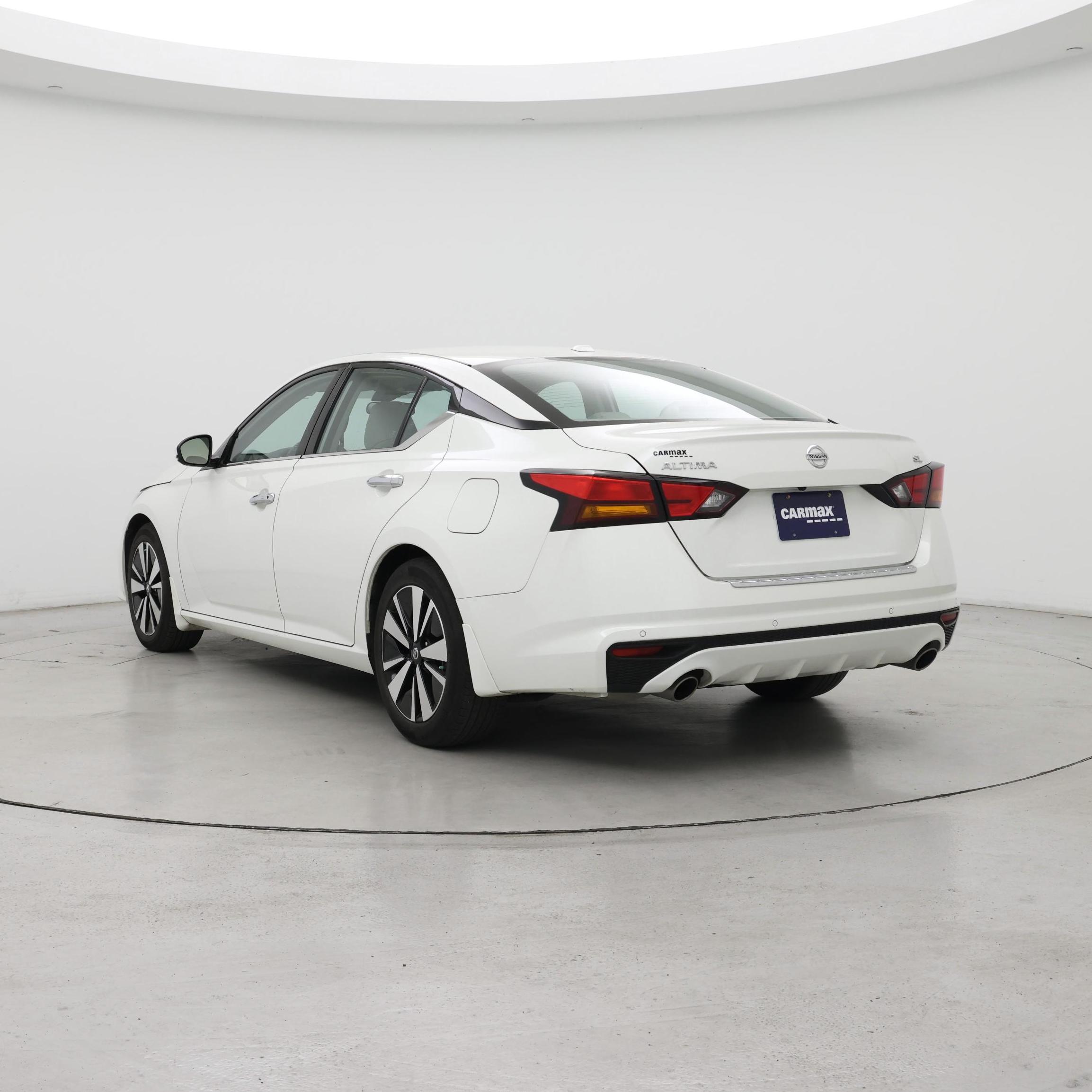 Thumbnail: 2022 Nissan Altima - 2