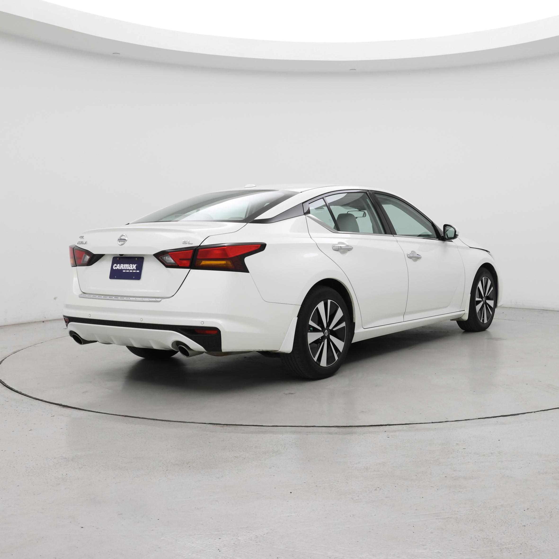 Thumbnail: 2022 Nissan Altima - 8