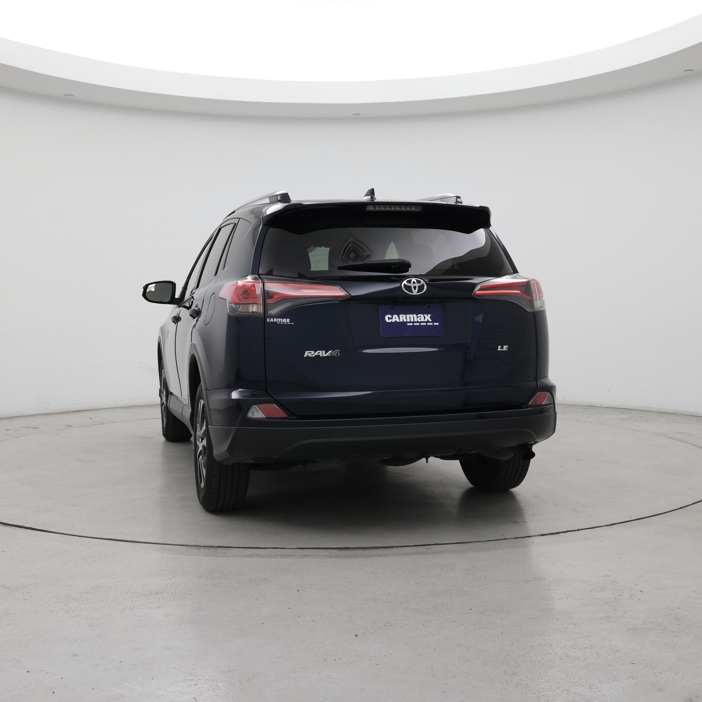 Thumbnail: 2018 Toyota RAV4 - 6