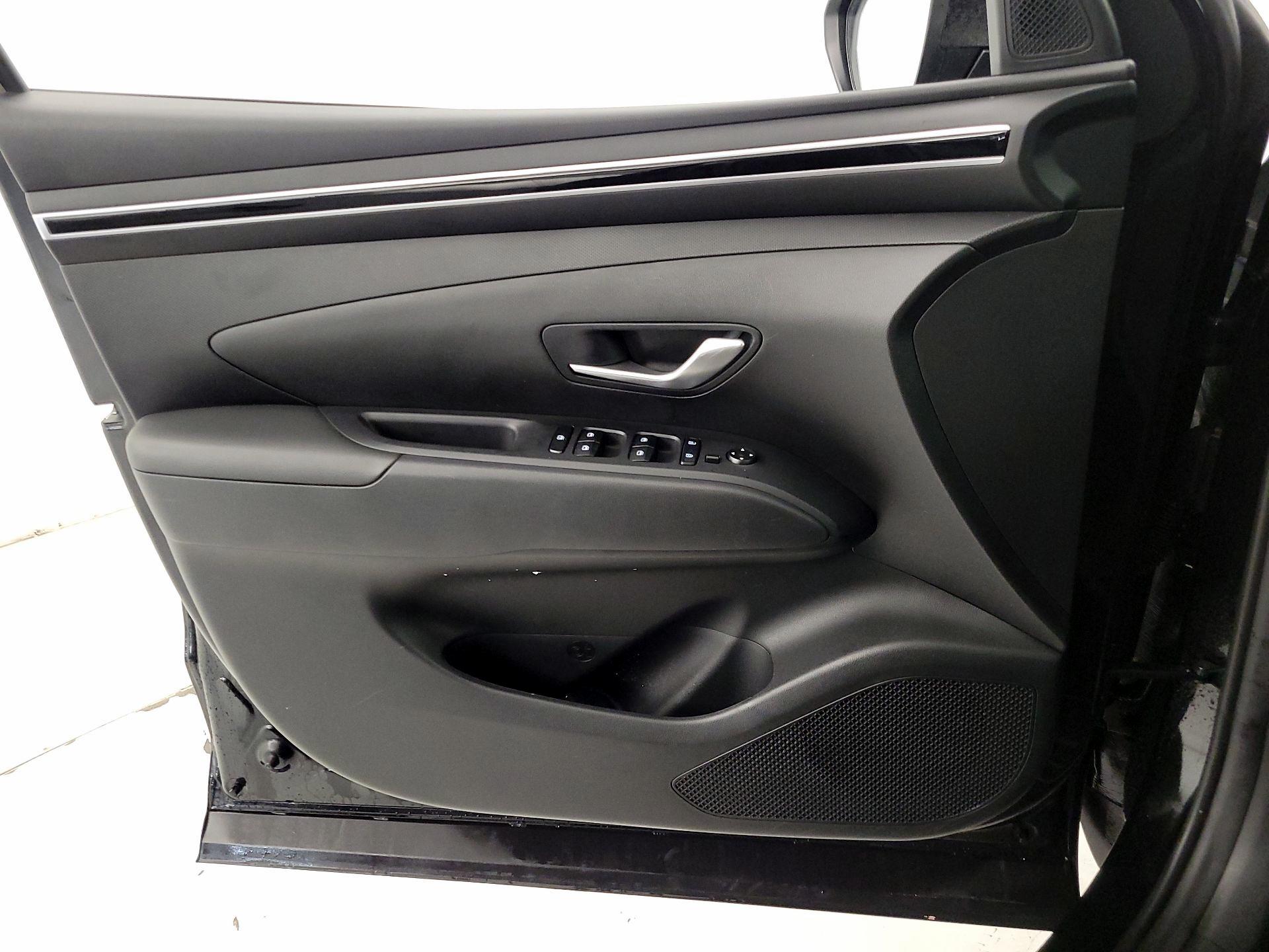 Thumbnail: 2024 Hyundai Santa Cruz - 12