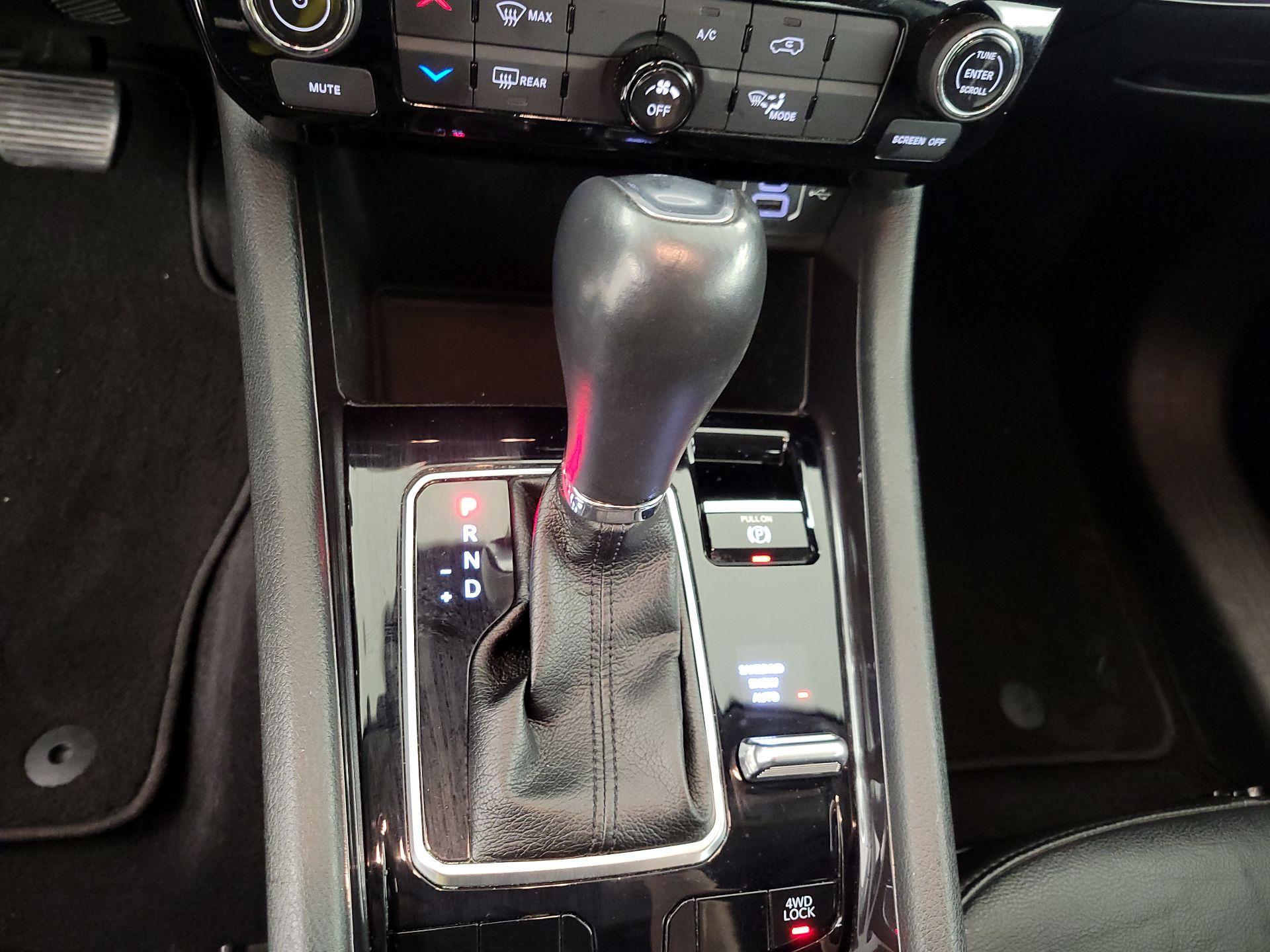 Thumbnail: 2022 Jeep Compass - 17