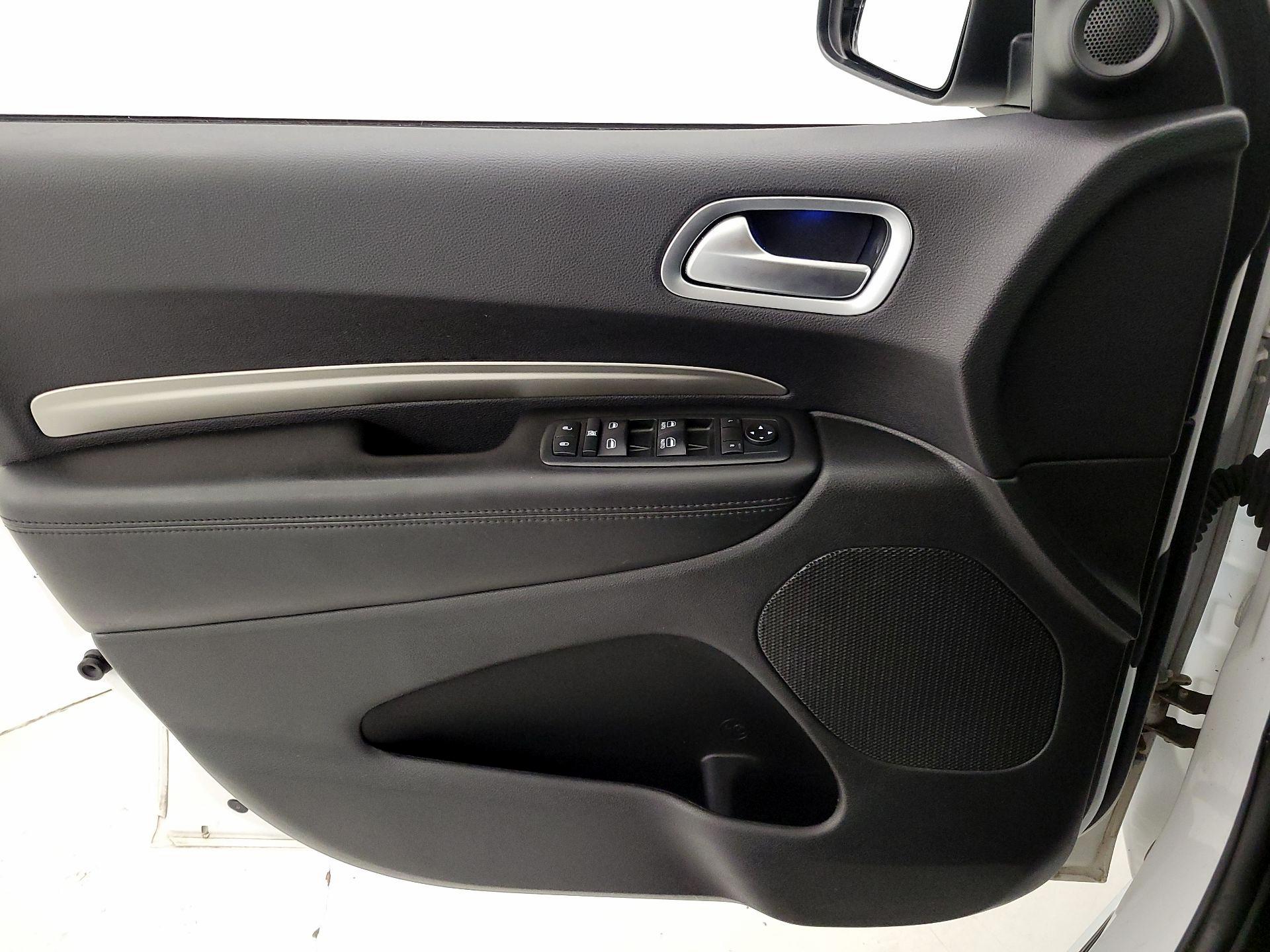 Thumbnail: 2019 Dodge Durango - 12