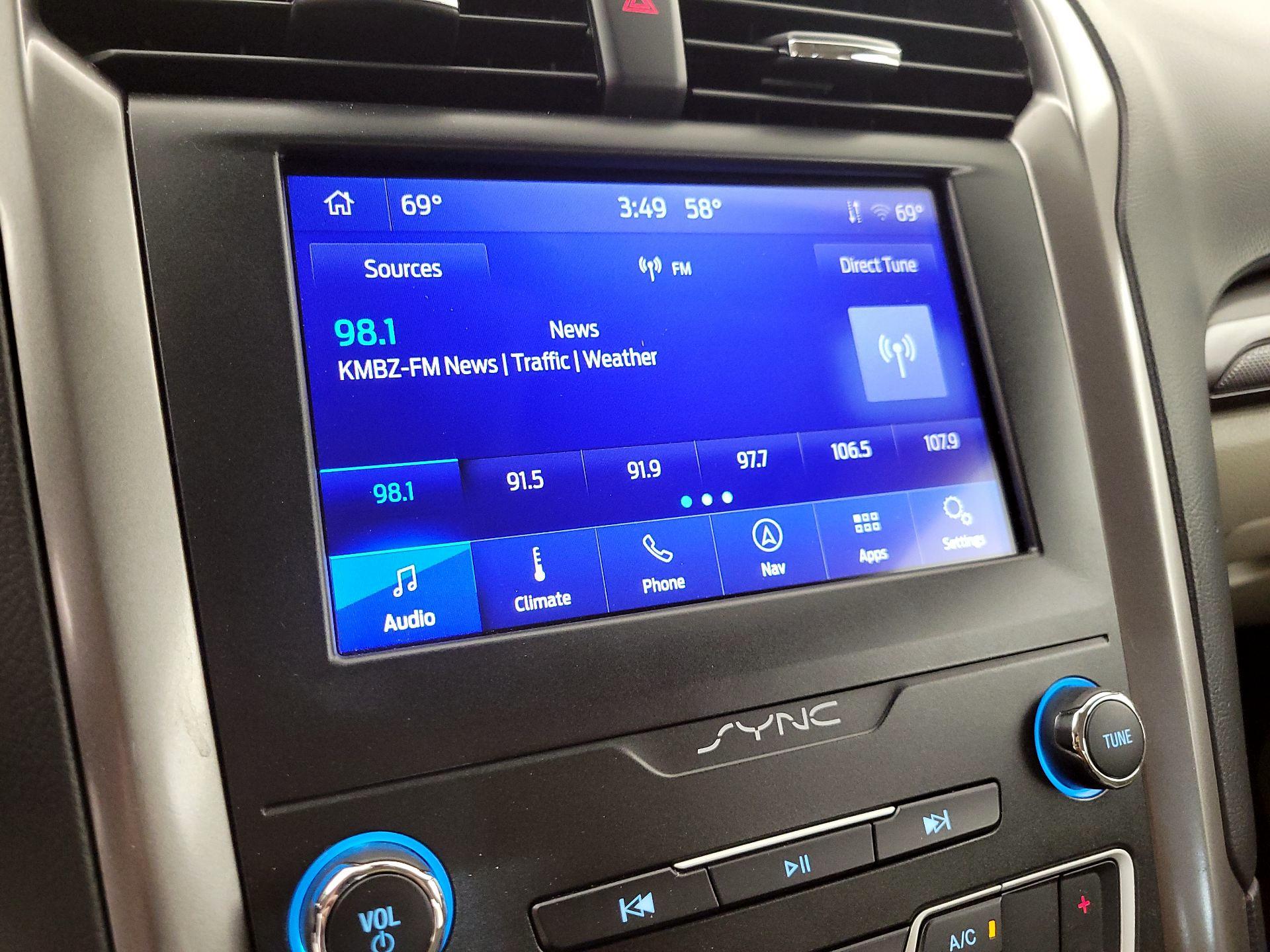 Thumbnail: 2020 Ford Fusion - 16