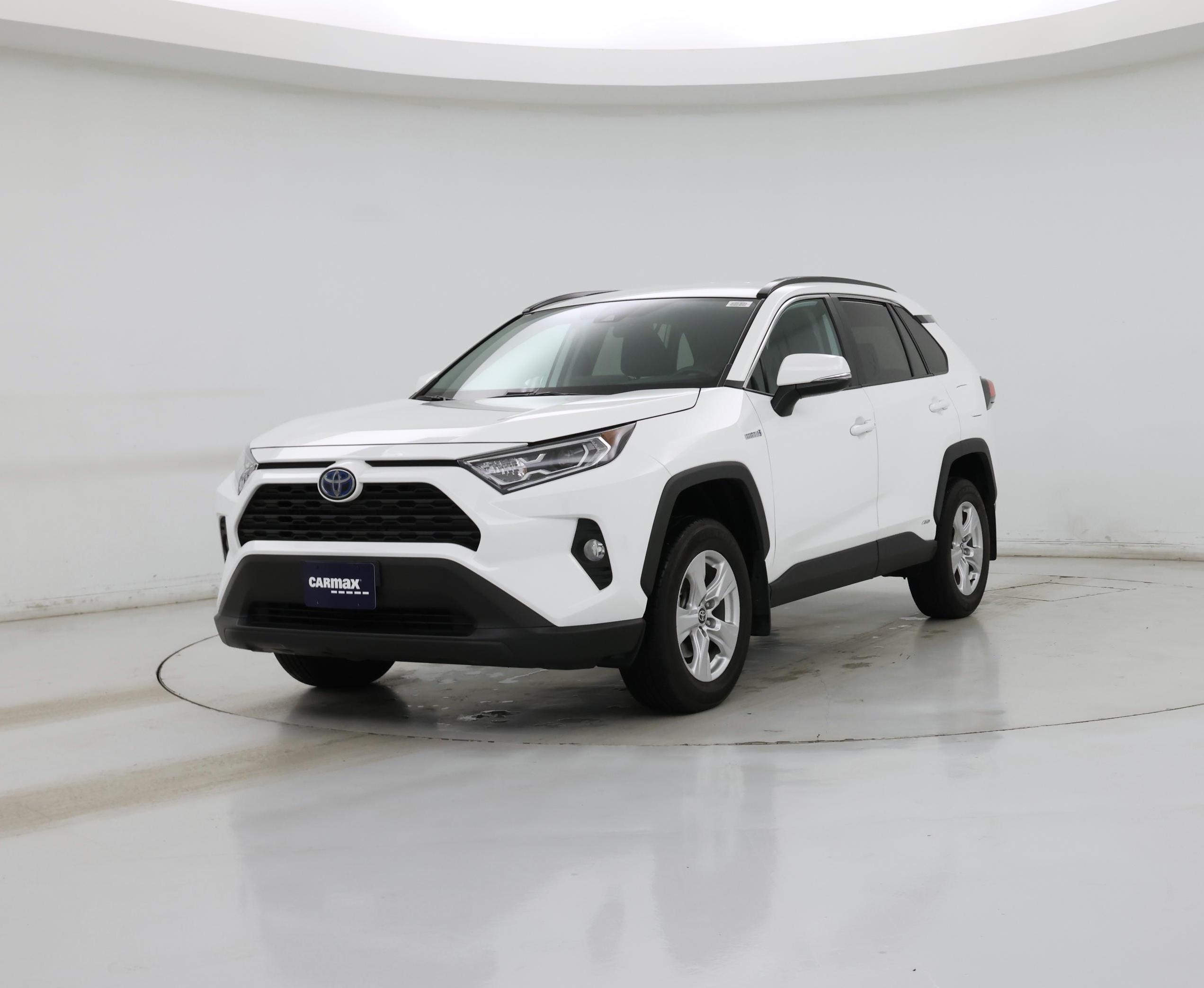 Thumbnail: 2021 Toyota RAV4 - 4