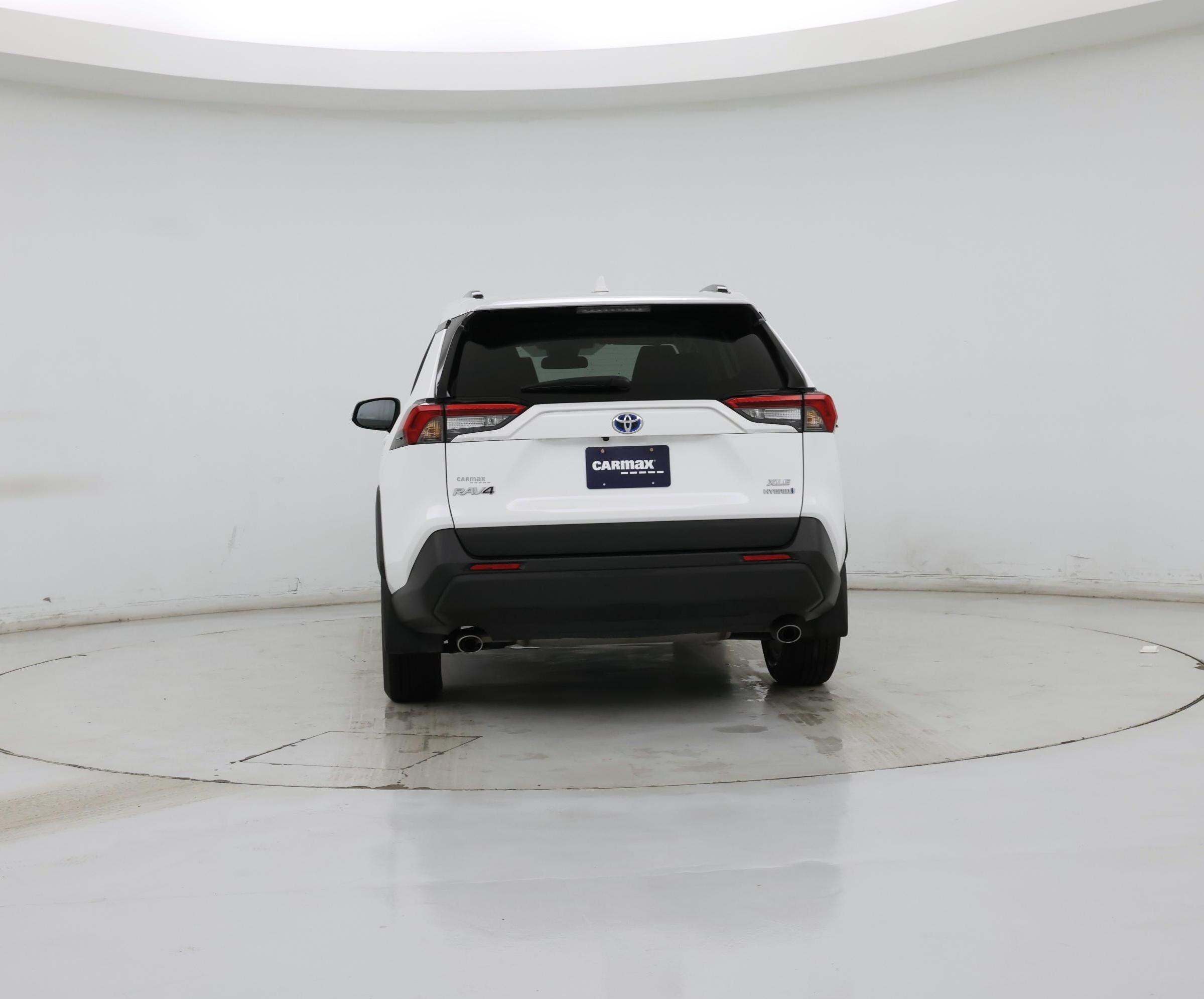 Thumbnail: 2021 Toyota RAV4 - 6