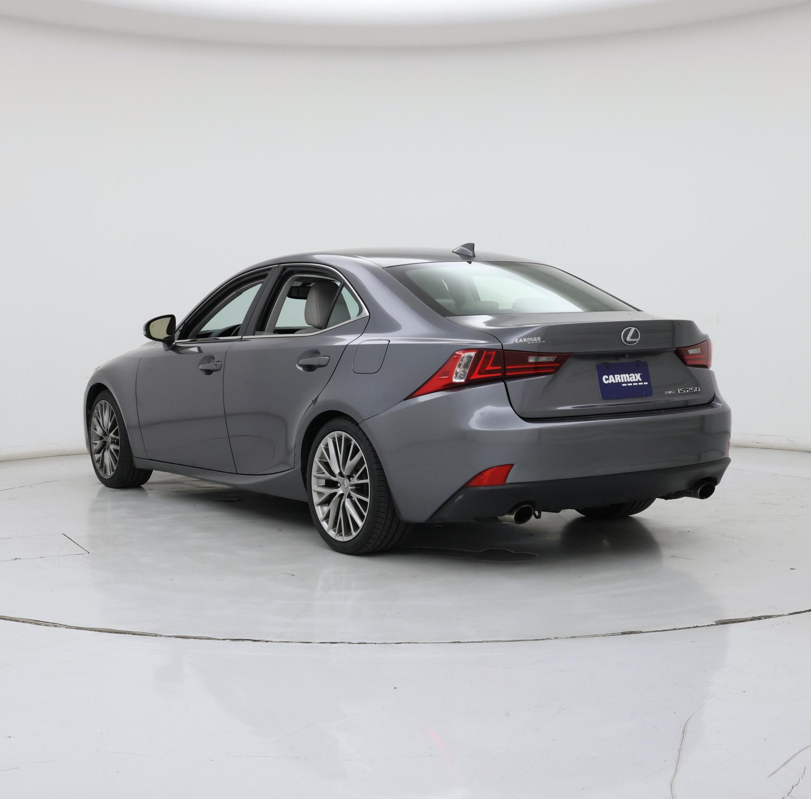 Thumbnail: 2014 Lexus IS - 2