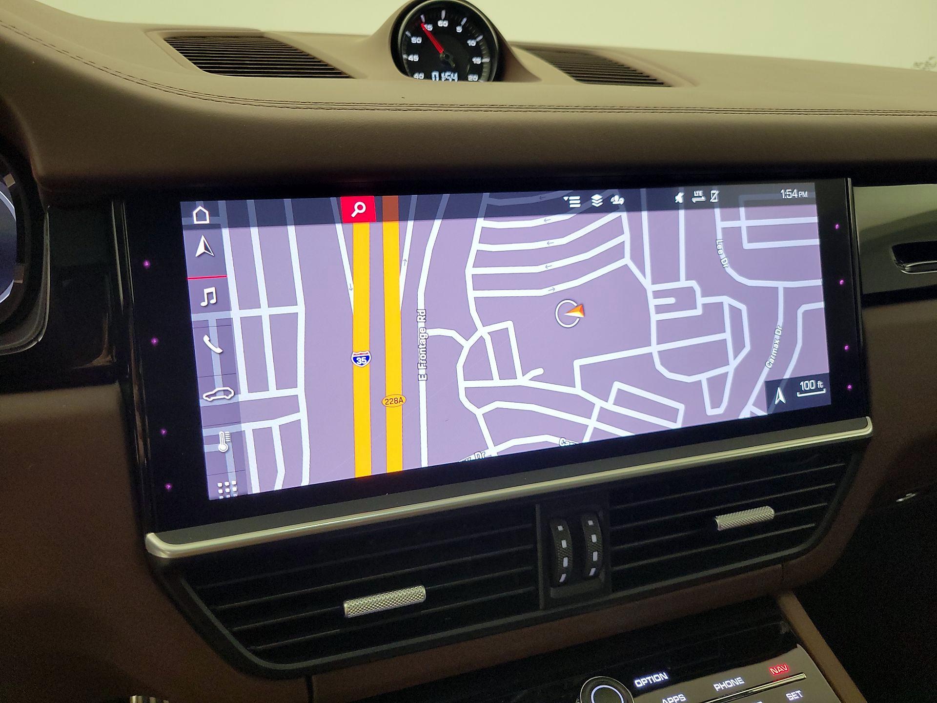 Thumbnail: 2020 Porsche Cayenne - 14