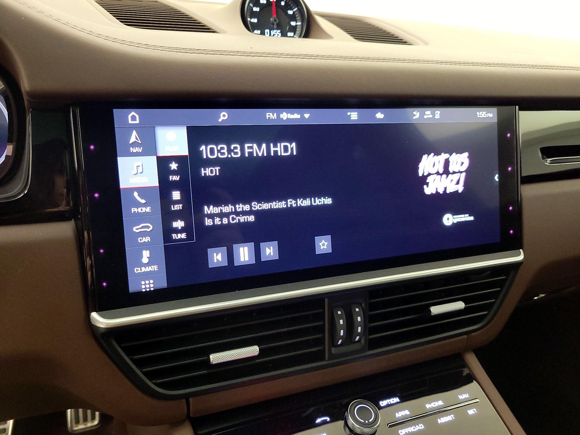 Thumbnail: 2020 Porsche Cayenne - 16