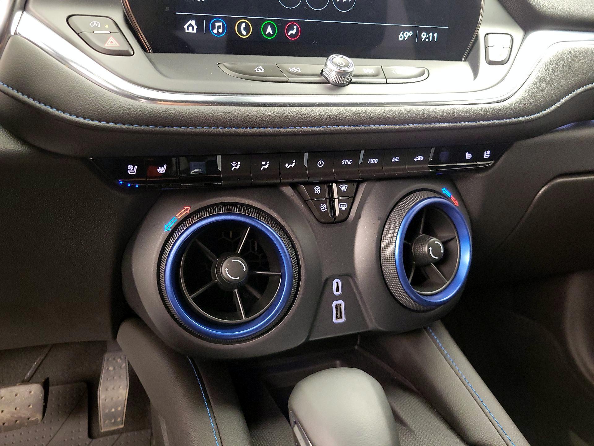 Thumbnail: 2023 Chevrolet Blazer - 16