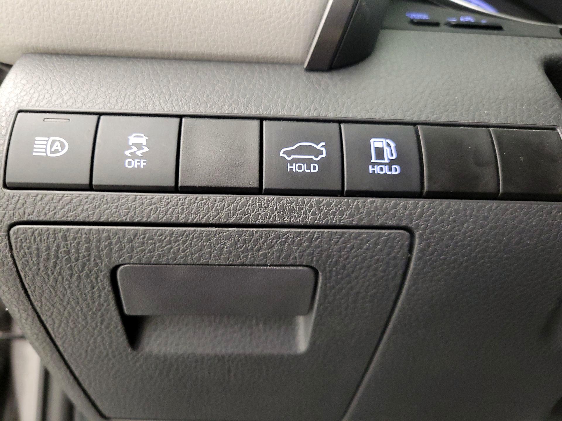 Thumbnail: 2024 Toyota Camry - 13