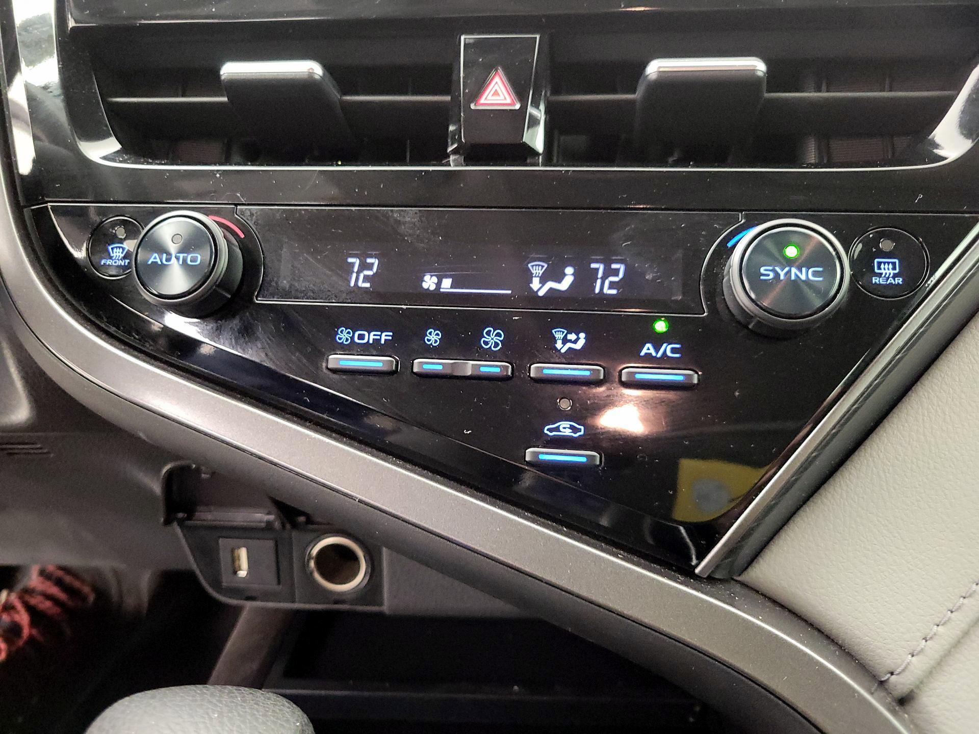 Thumbnail: 2024 Toyota Camry - 16