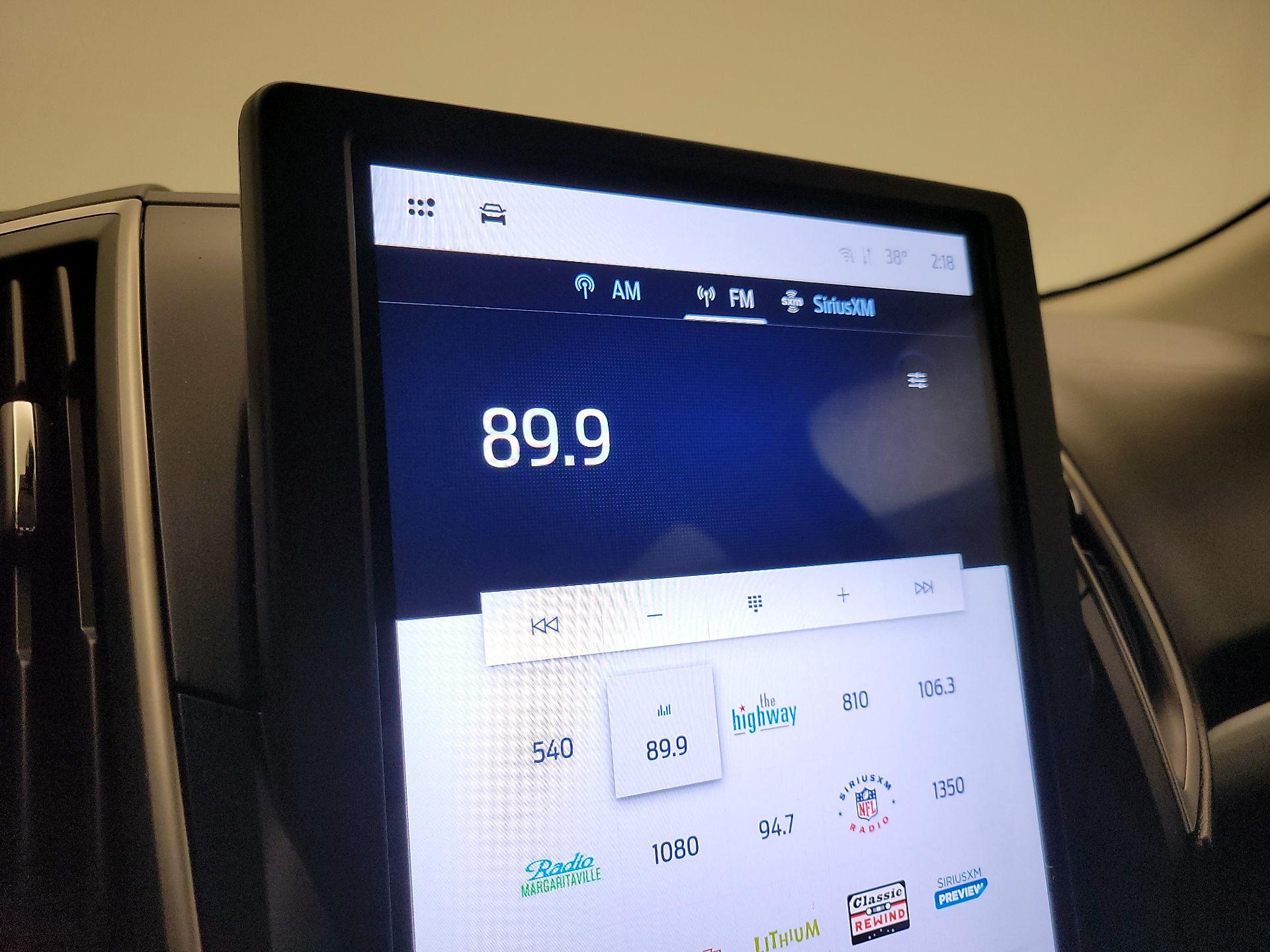 Thumbnail: 2022 Ford Edge - 15