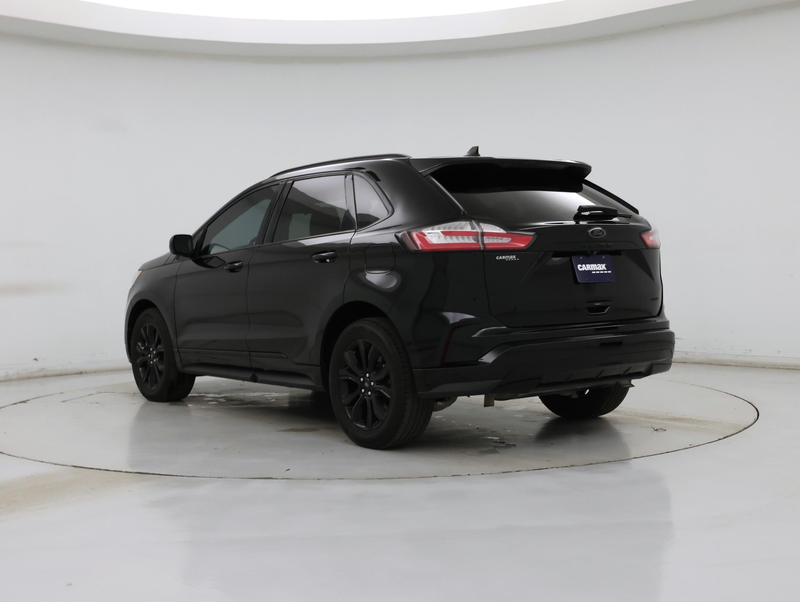 Thumbnail: 2022 Ford Edge - 2