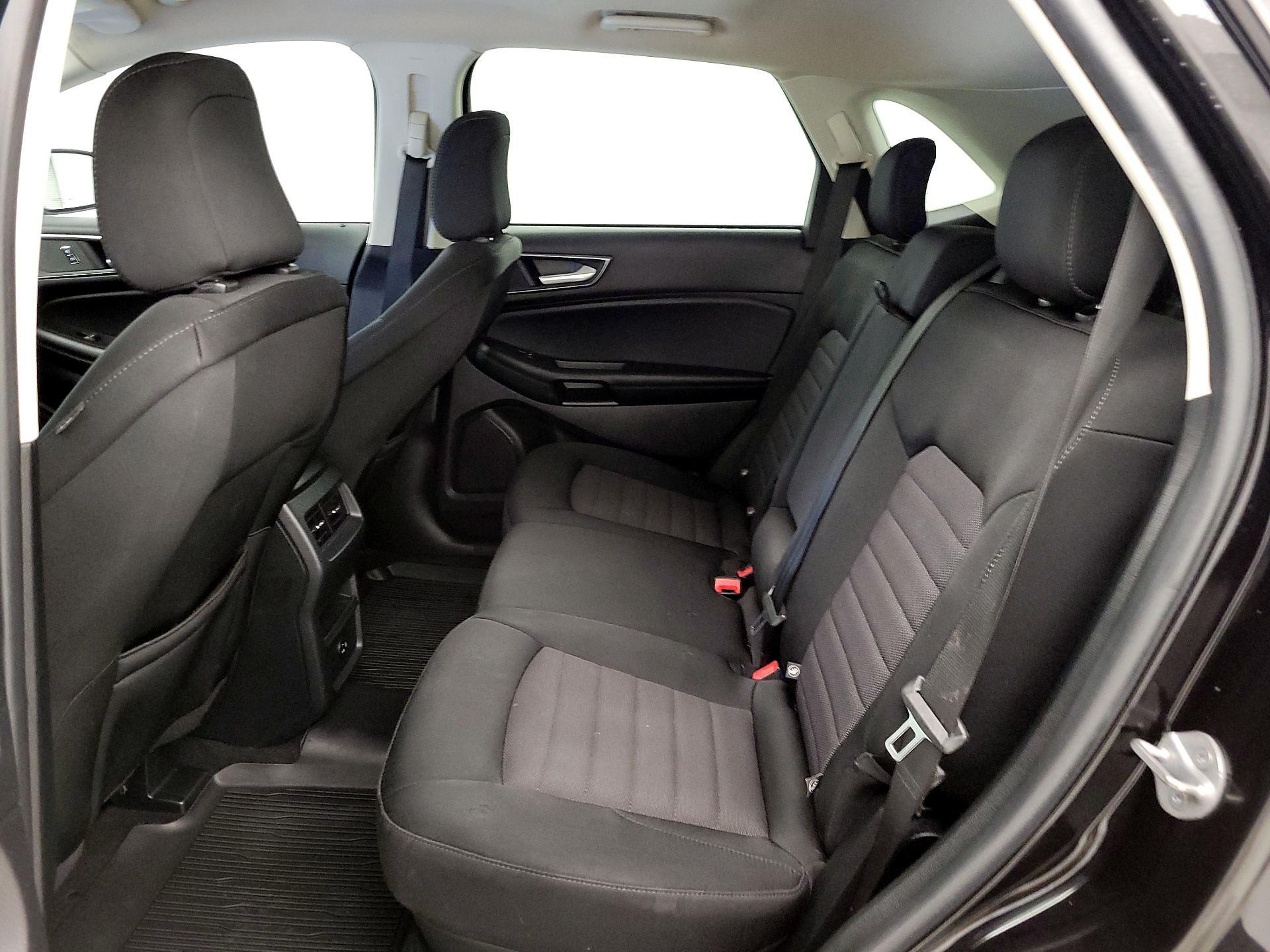 Thumbnail: 2022 Ford Edge - 19