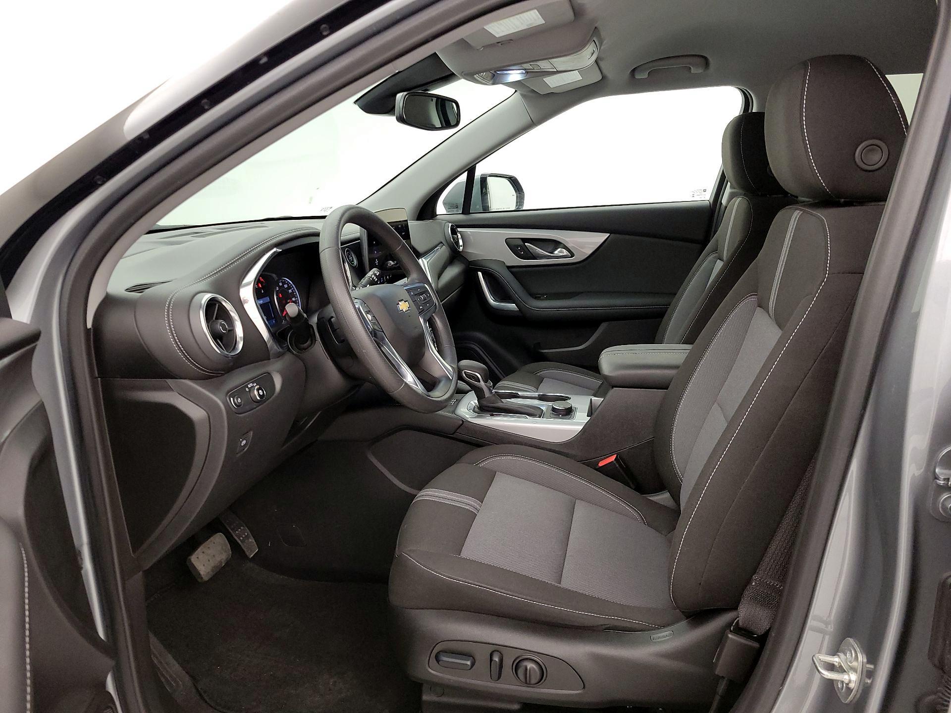 Thumbnail: 2023 Chevrolet Blazer - 11