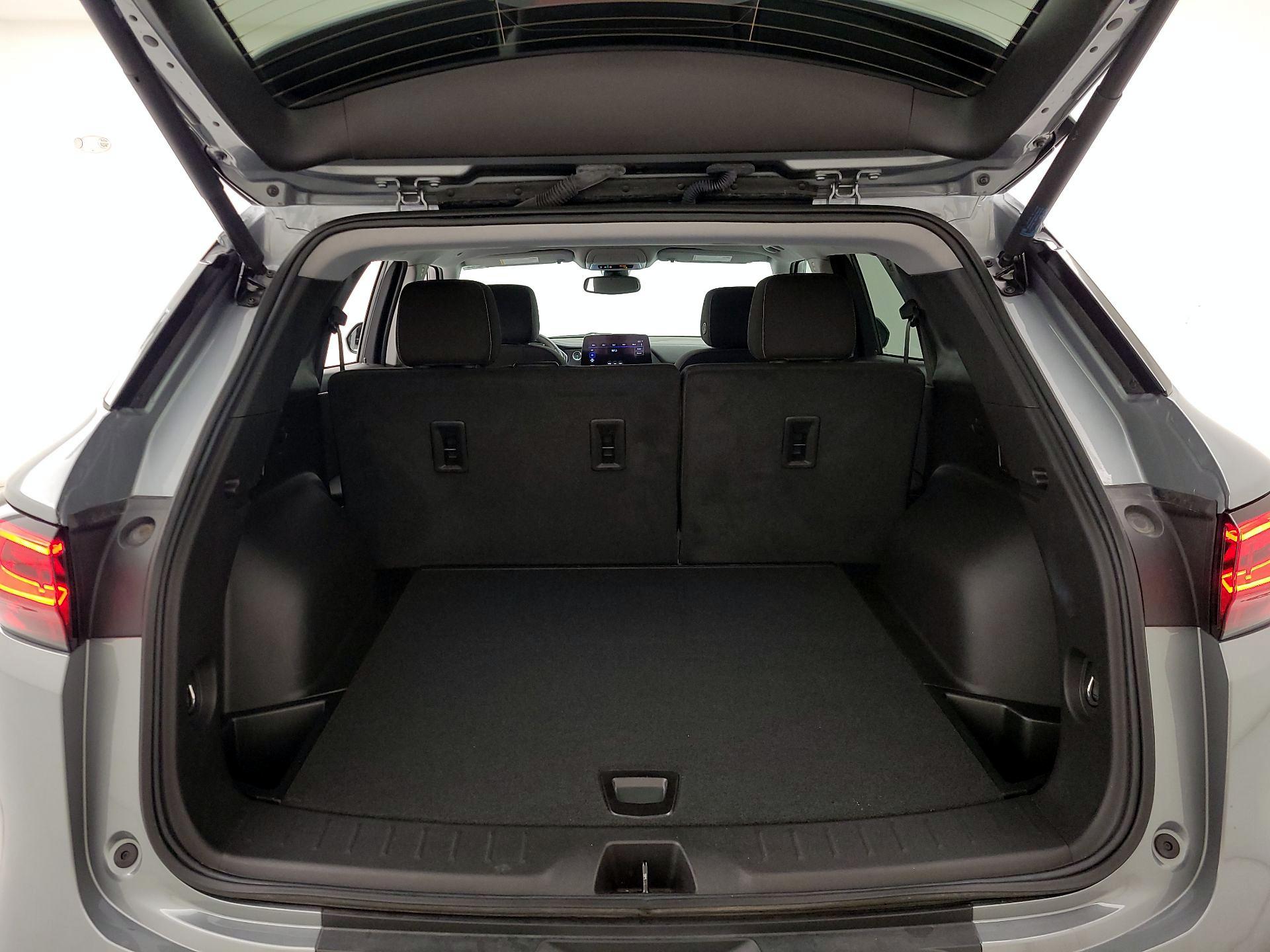 Thumbnail: 2023 Chevrolet Blazer - 20