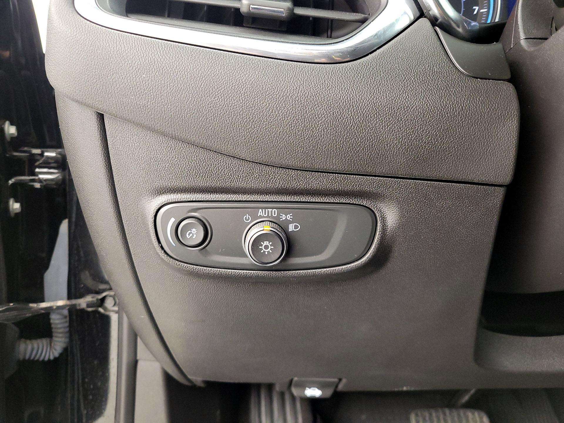 Thumbnail: 2024 Chevrolet Equinox - 13