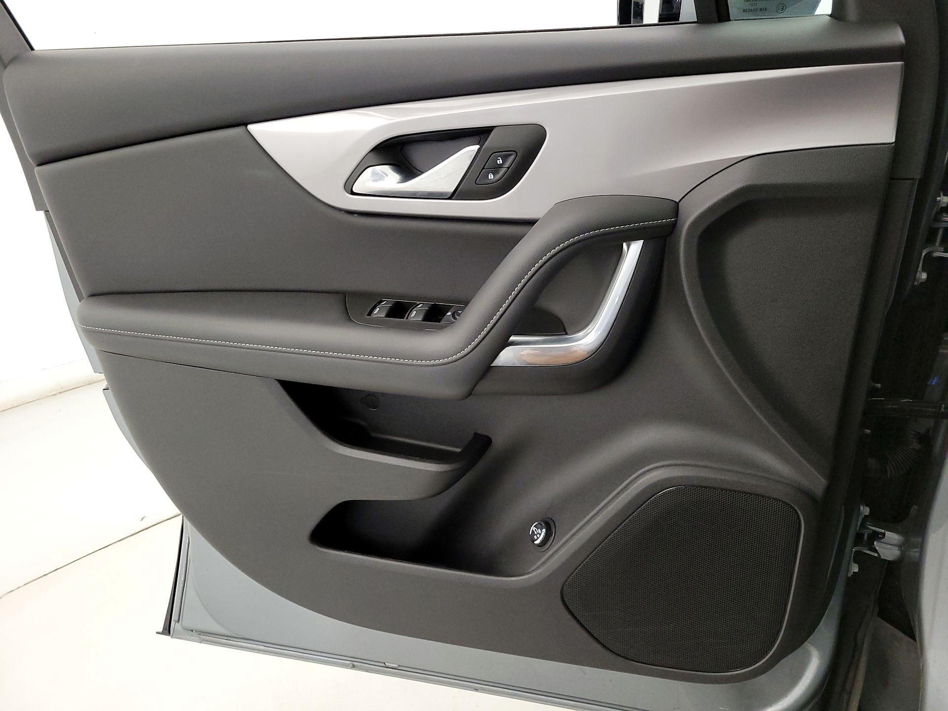 Thumbnail: 2024 Chevrolet Blazer - 12