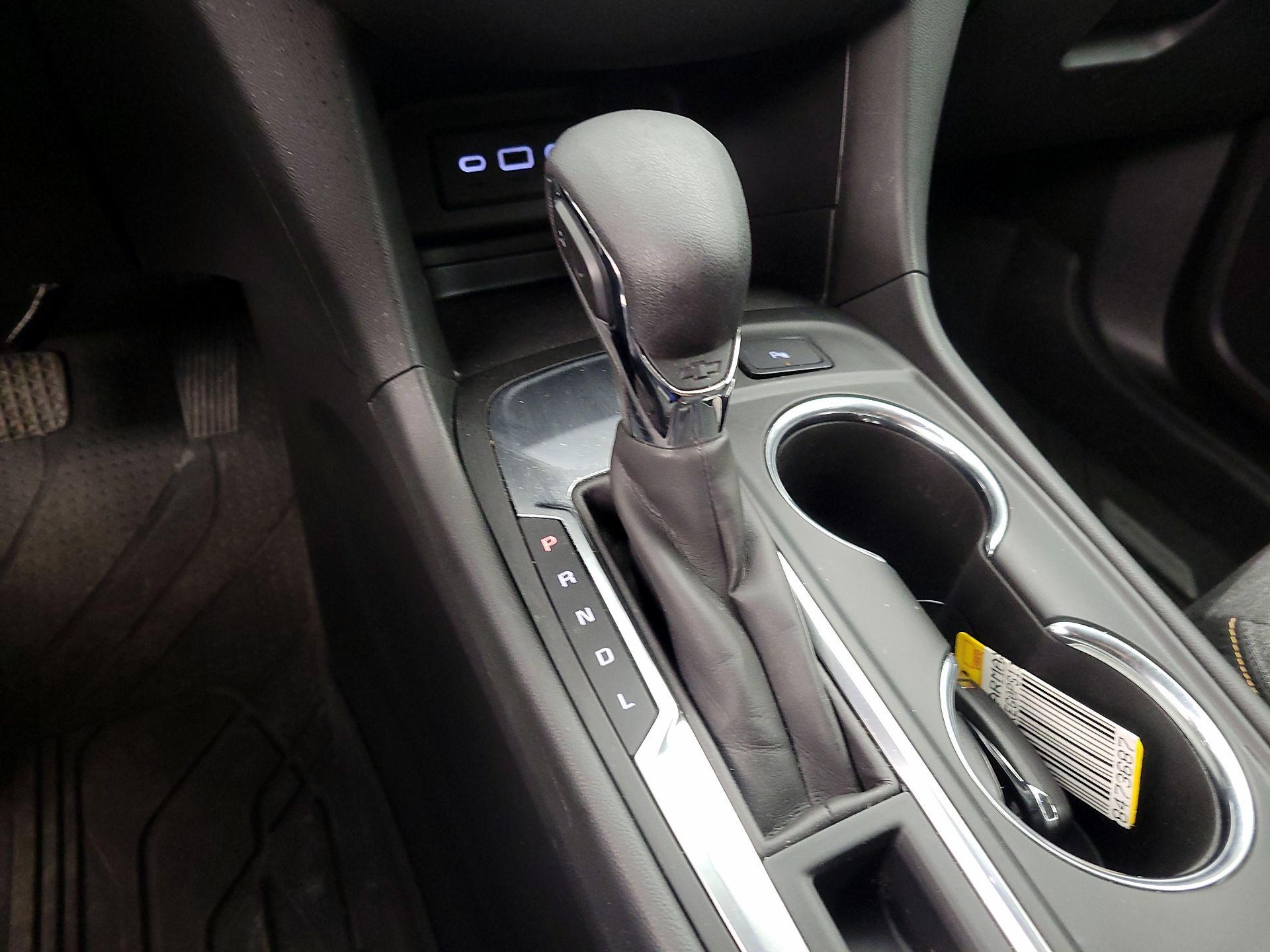 Thumbnail: 2023 Chevrolet Equinox - 17