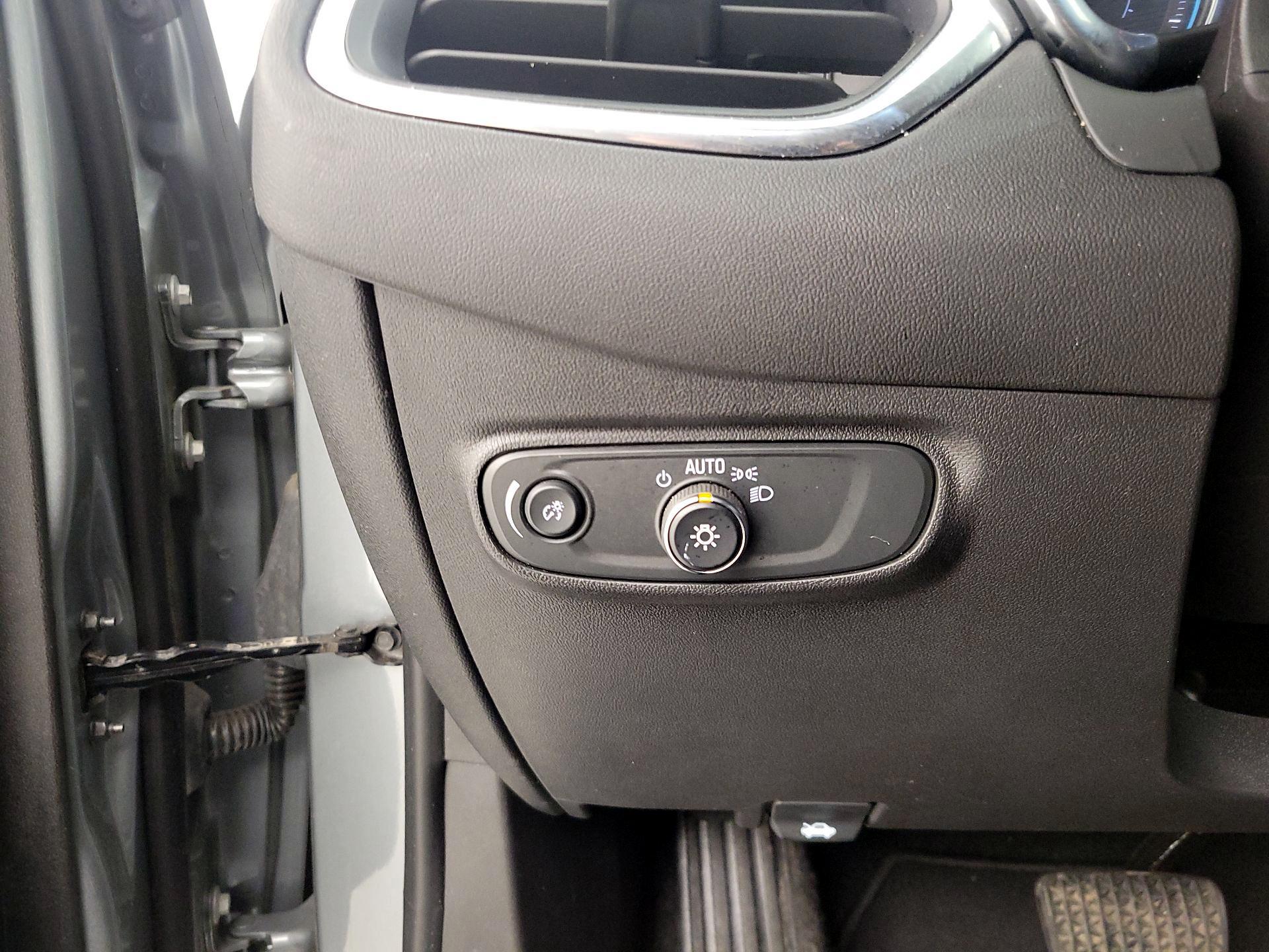 Thumbnail: 2024 Chevrolet Equinox - 13