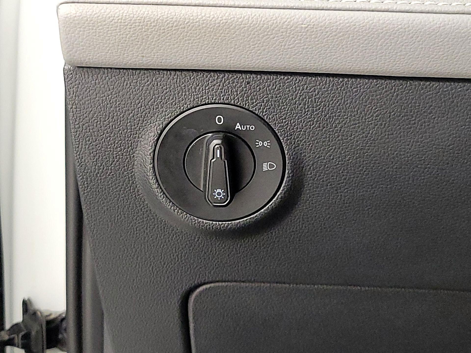 Thumbnail: 2024 Volkswagen Taos - 13