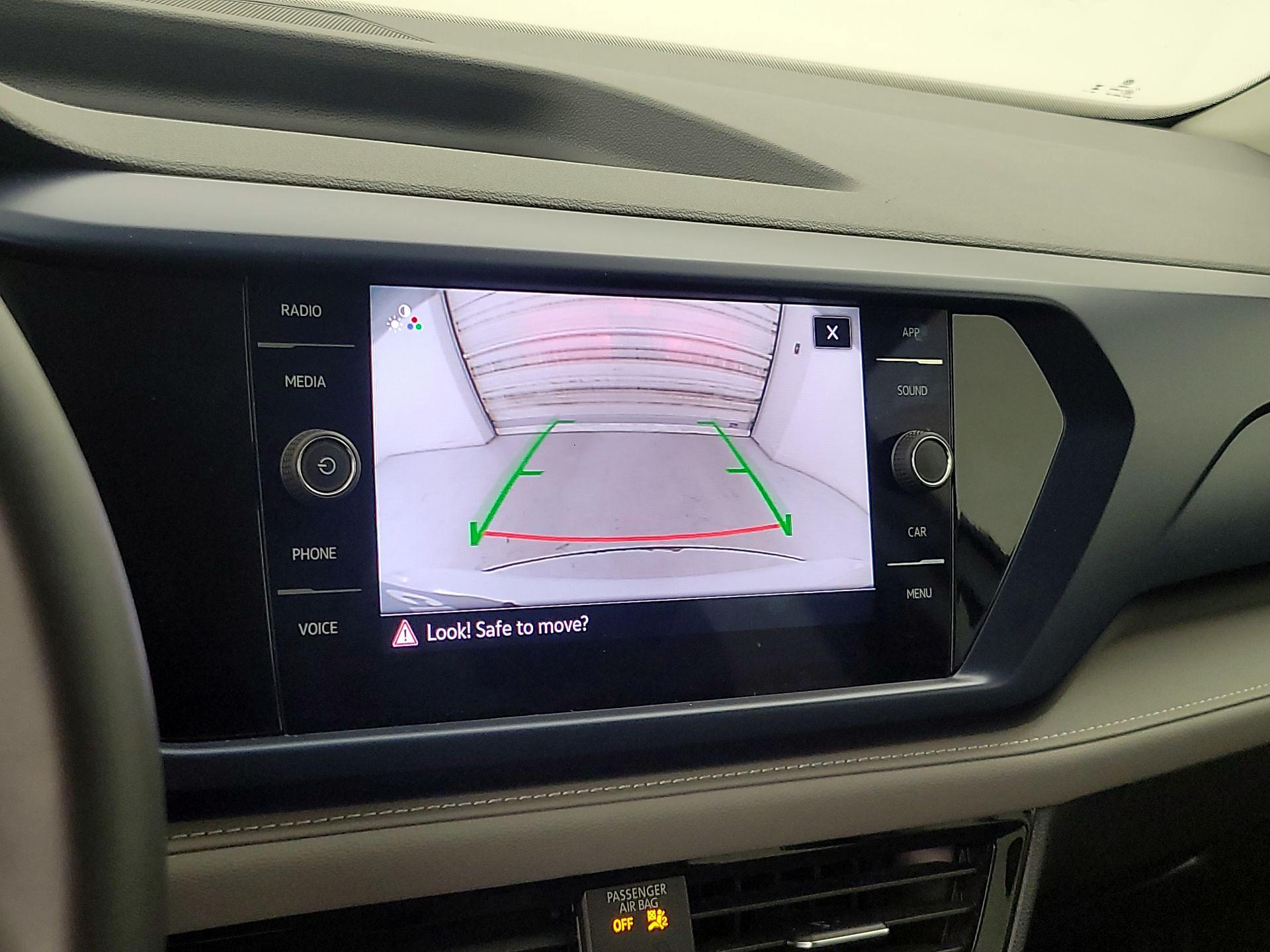 Thumbnail: 2024 Volkswagen Taos - 14