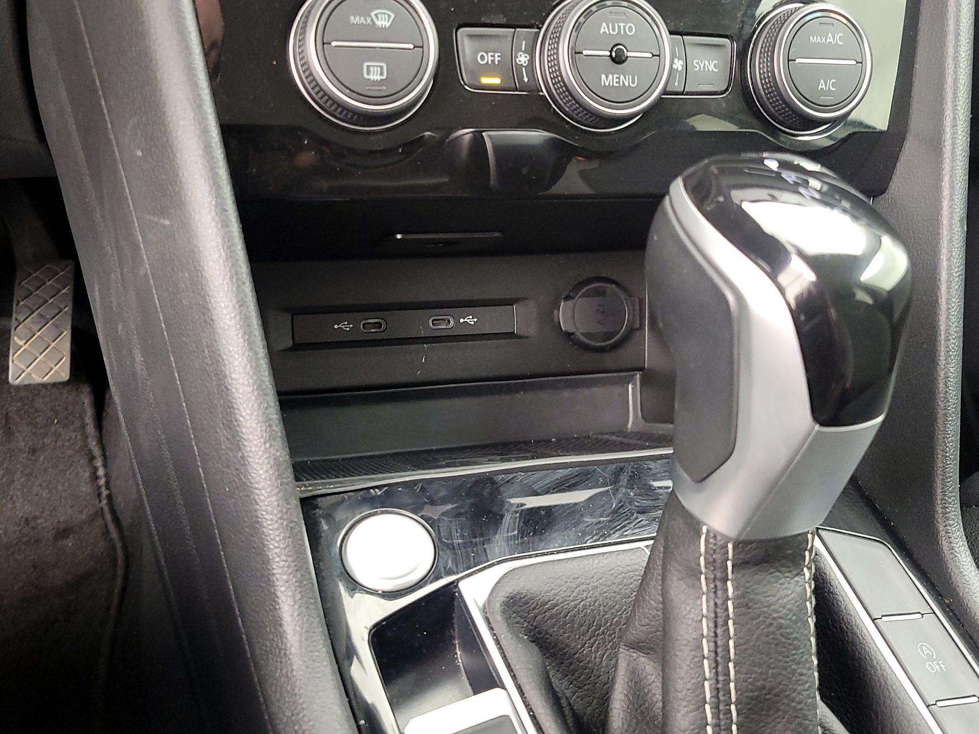 Thumbnail: 2024 Volkswagen Taos - 18