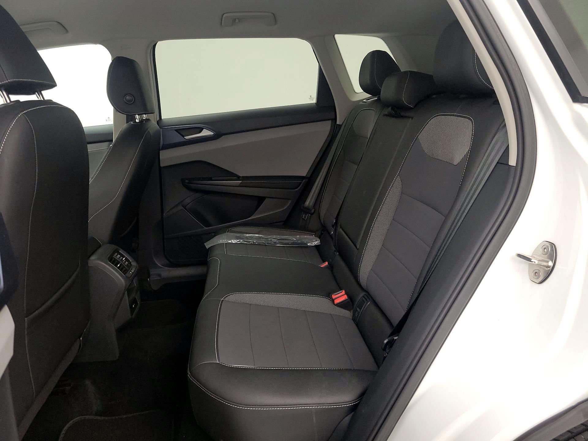 Thumbnail: 2024 Volkswagen Taos - 19