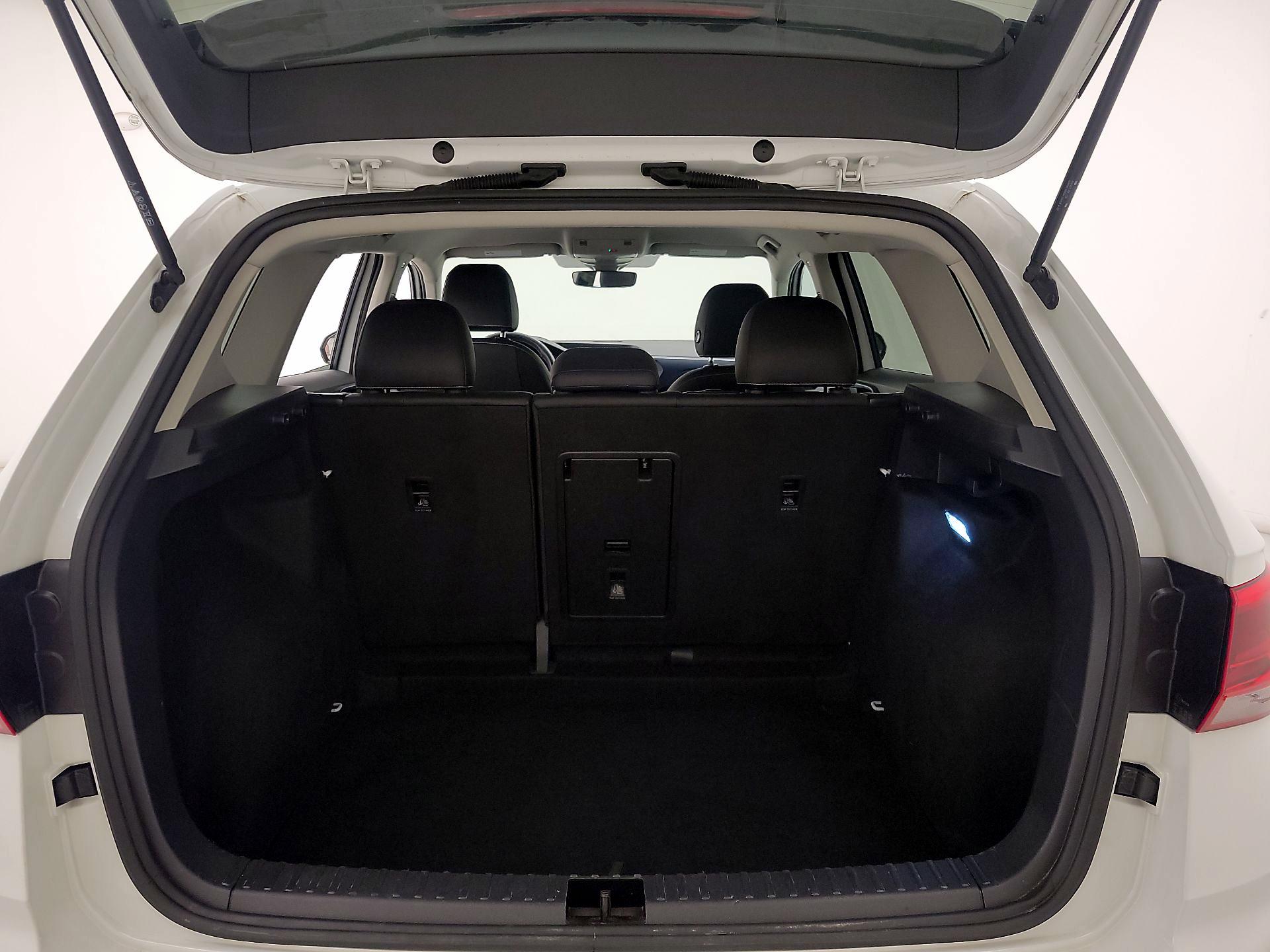 Thumbnail: 2024 Volkswagen Taos - 20