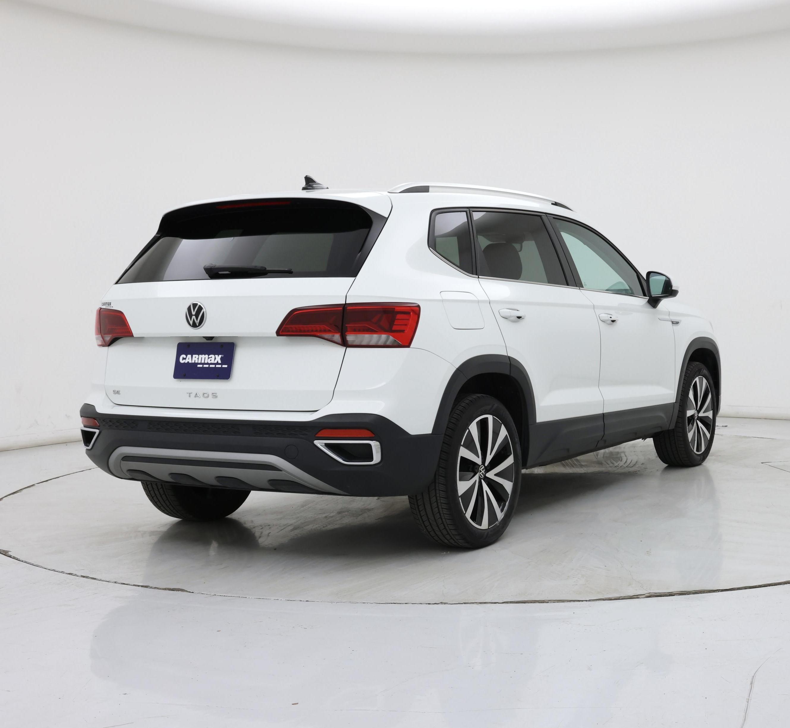 Thumbnail: 2024 Volkswagen Taos - 8