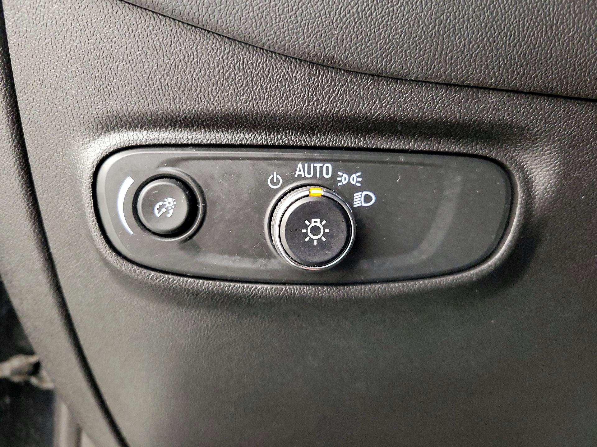 Thumbnail: 2024 Chevrolet Equinox - 13